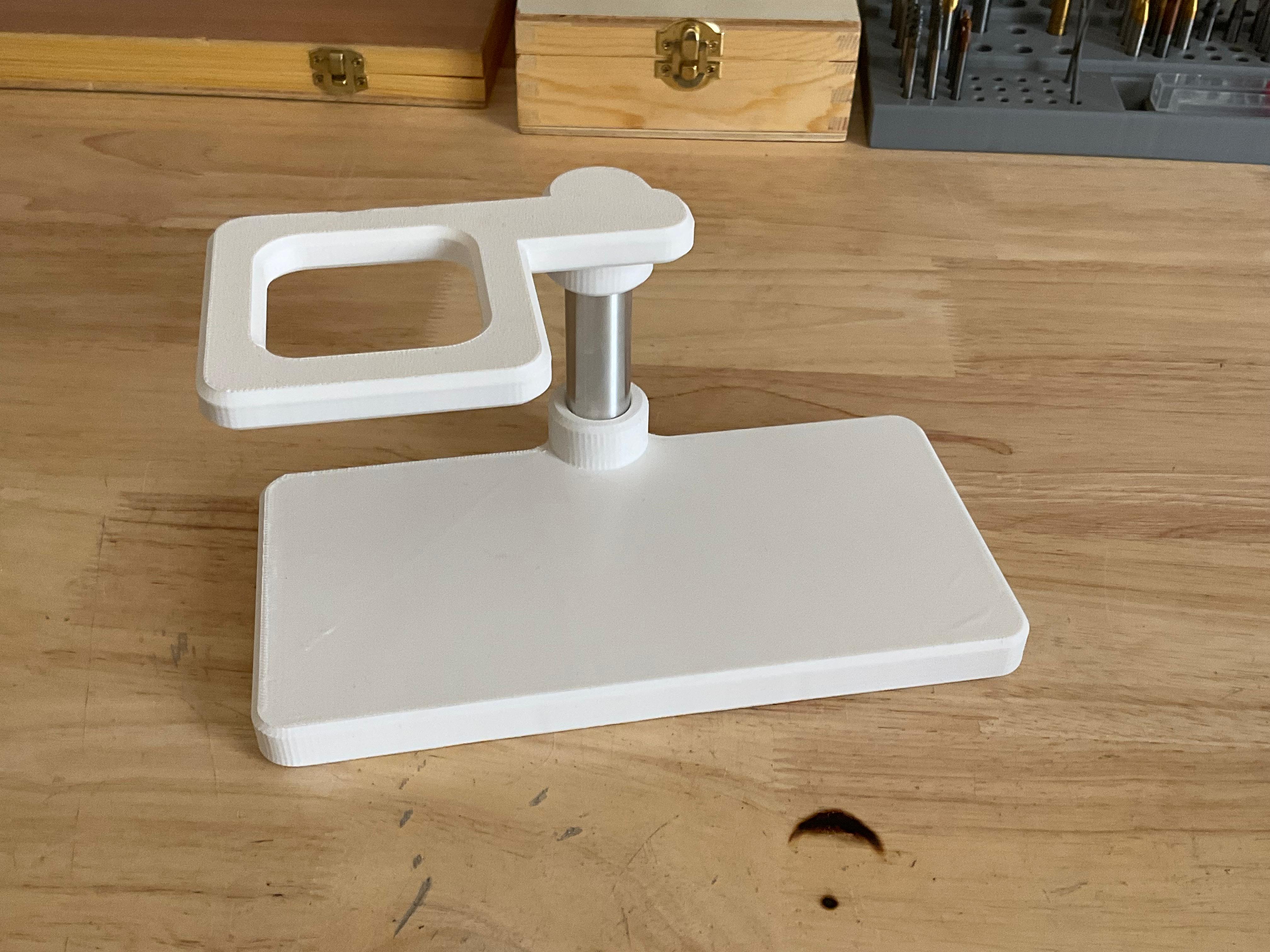 Miniatura 2 do modelo 3D iPhone 16 Pro Microscope Stand