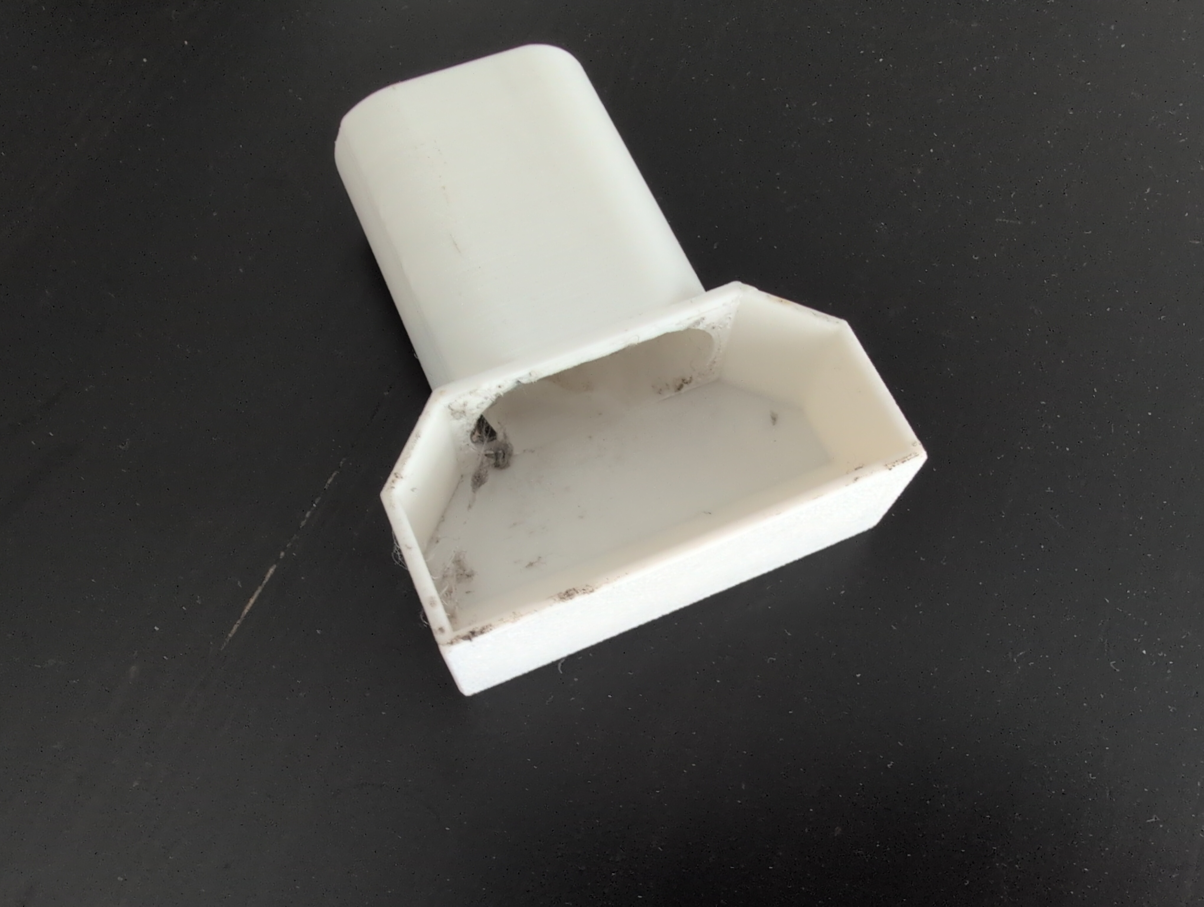 Dyson crevice tool right-angle attachment for cleaning refrigerator coils
