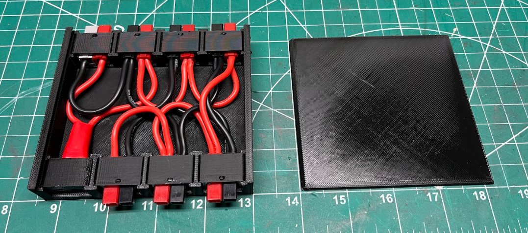 Powerpole distribution box