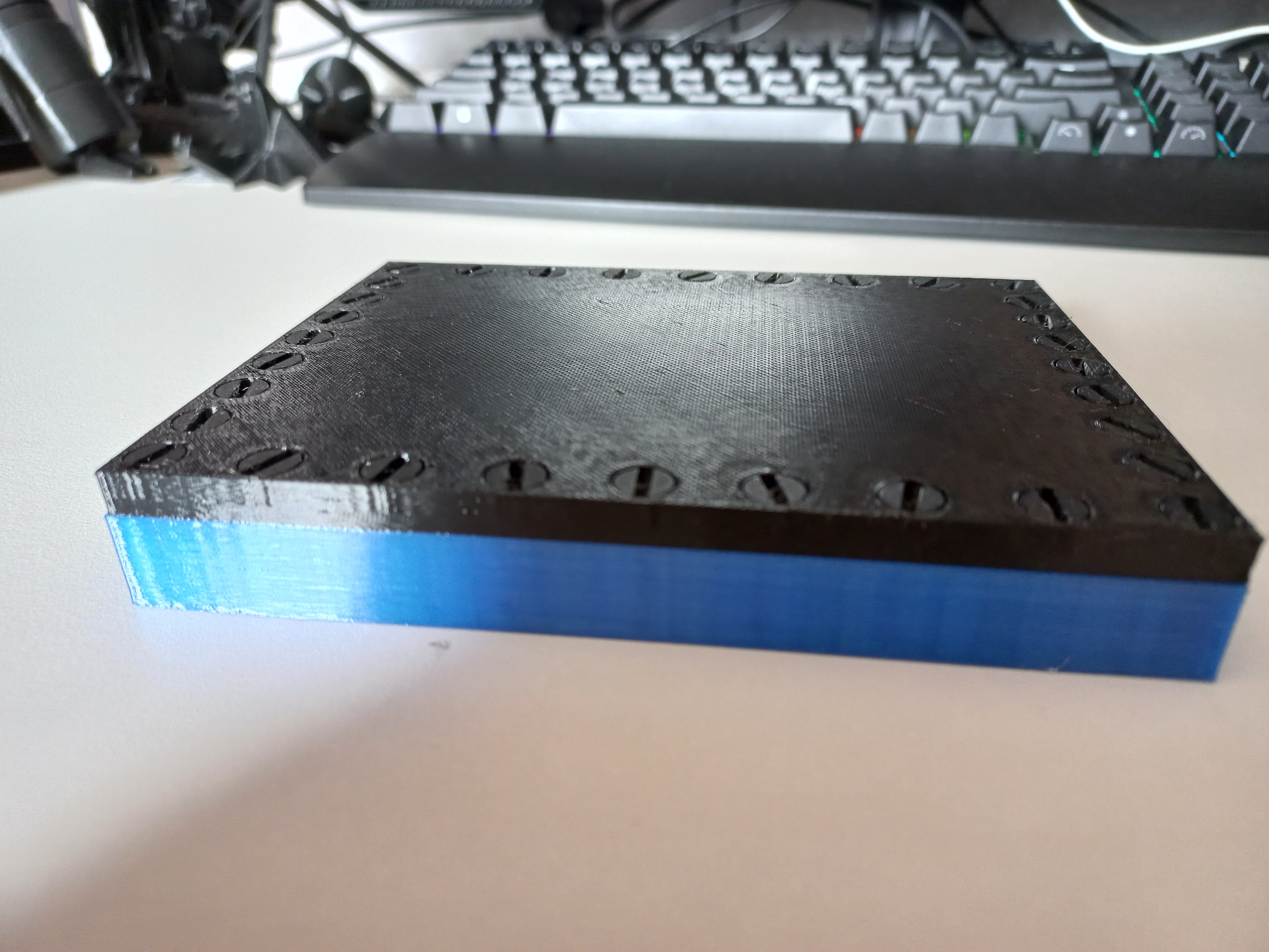 Screw You Present - Screws line up with the top (Harder Edtion)