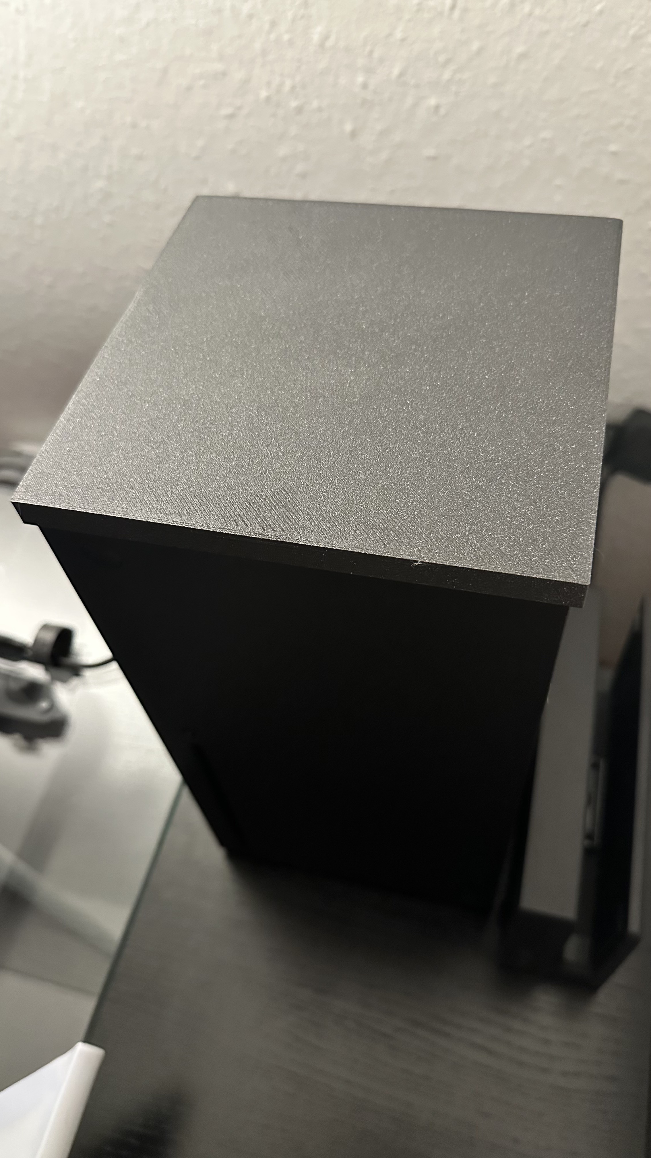 Simple Dust Cover for Xbox Series X