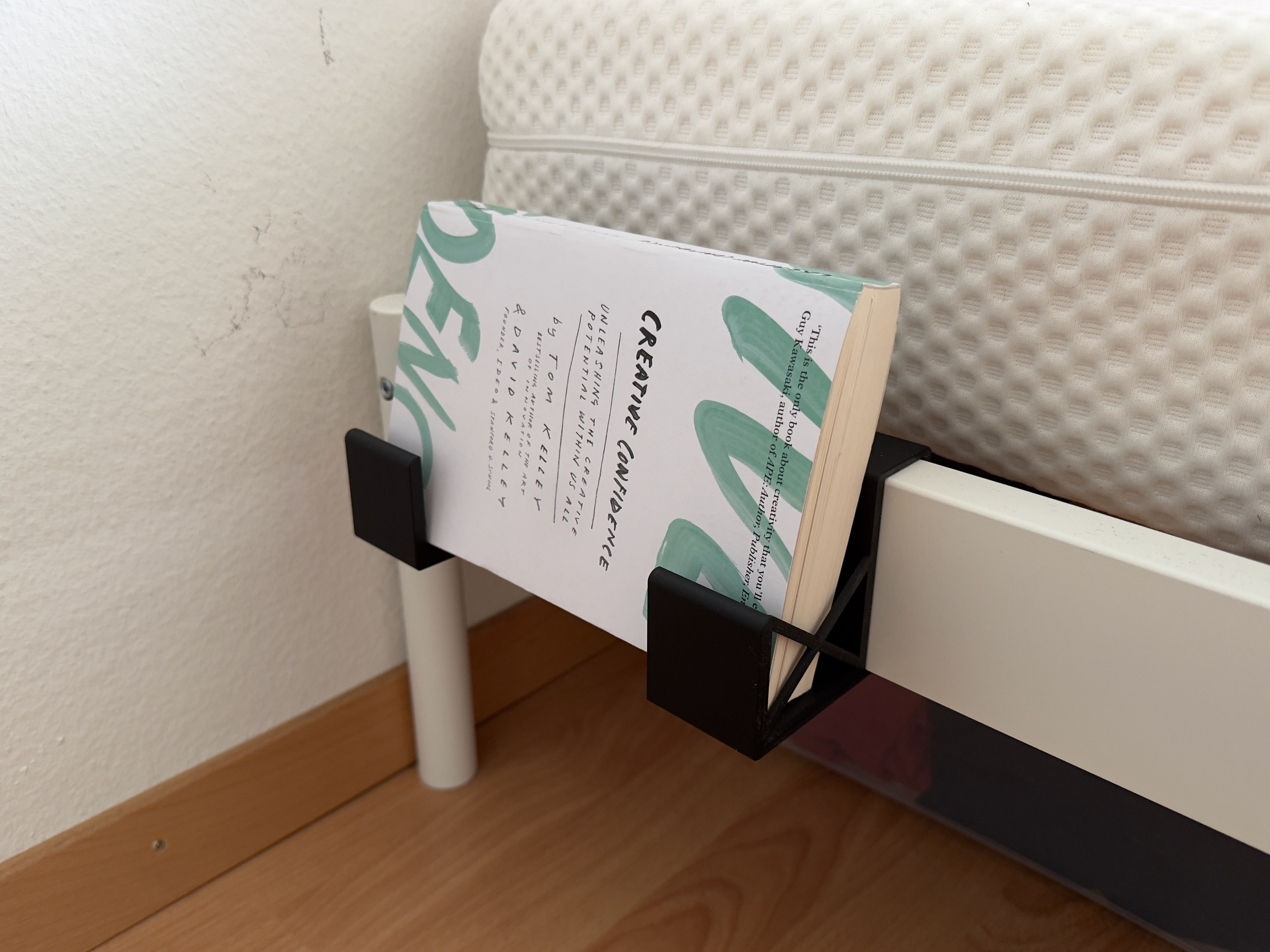Ikea Vevelstad book / kindle holder