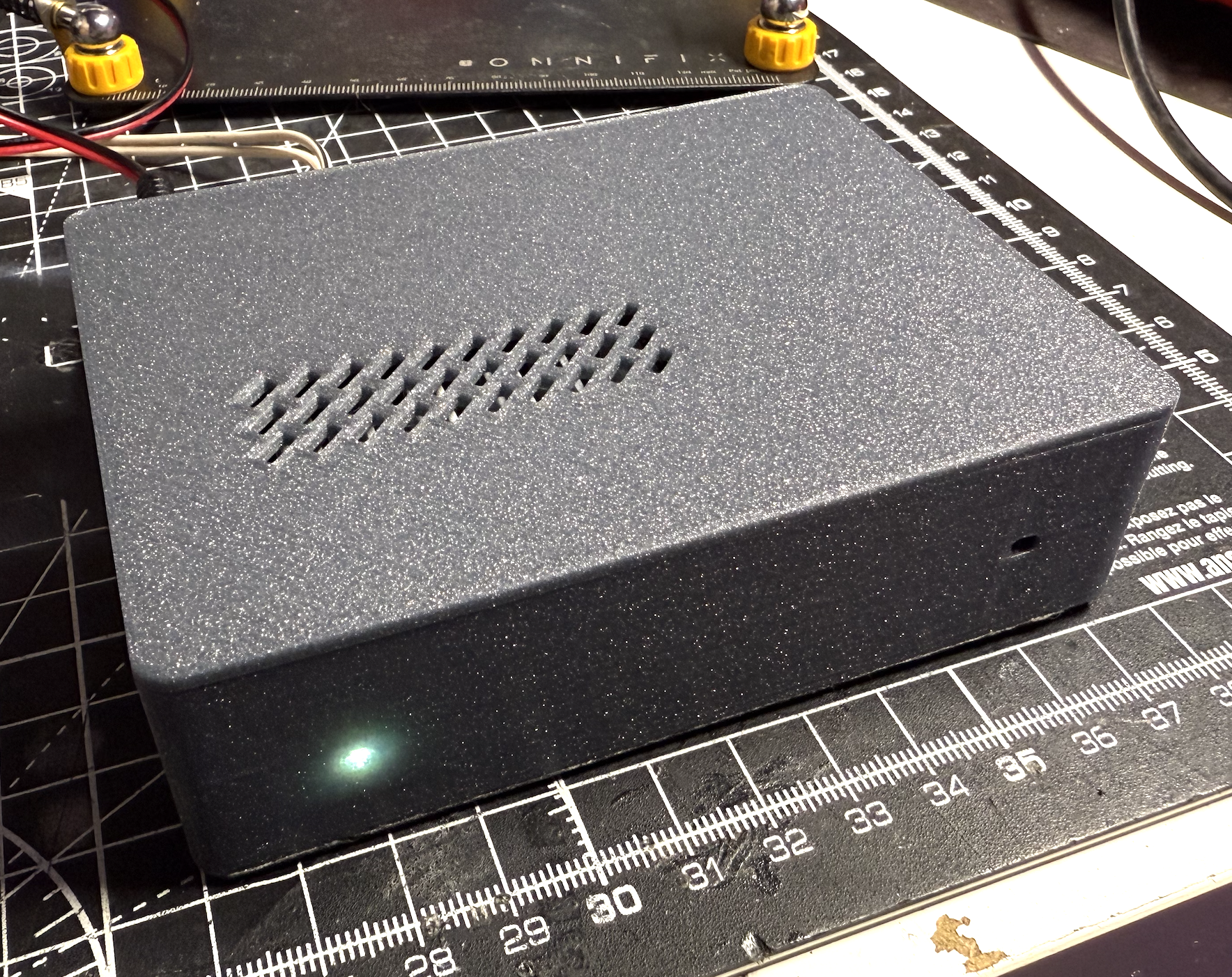 Arylic Up2Stream V4 Case - with light and IR