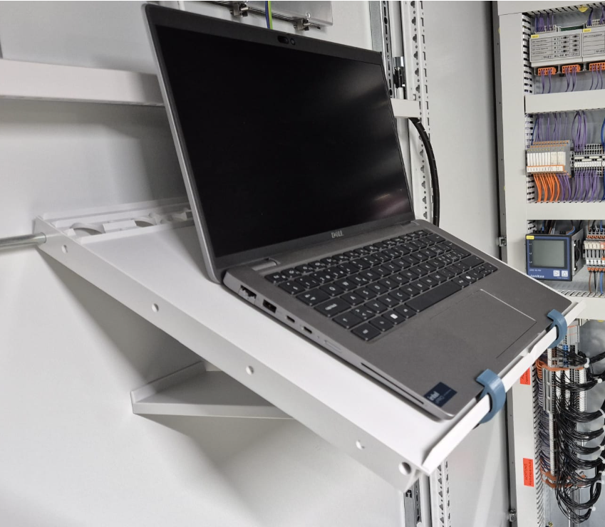 Laptop- Guard for Rittal wiring plan lectern