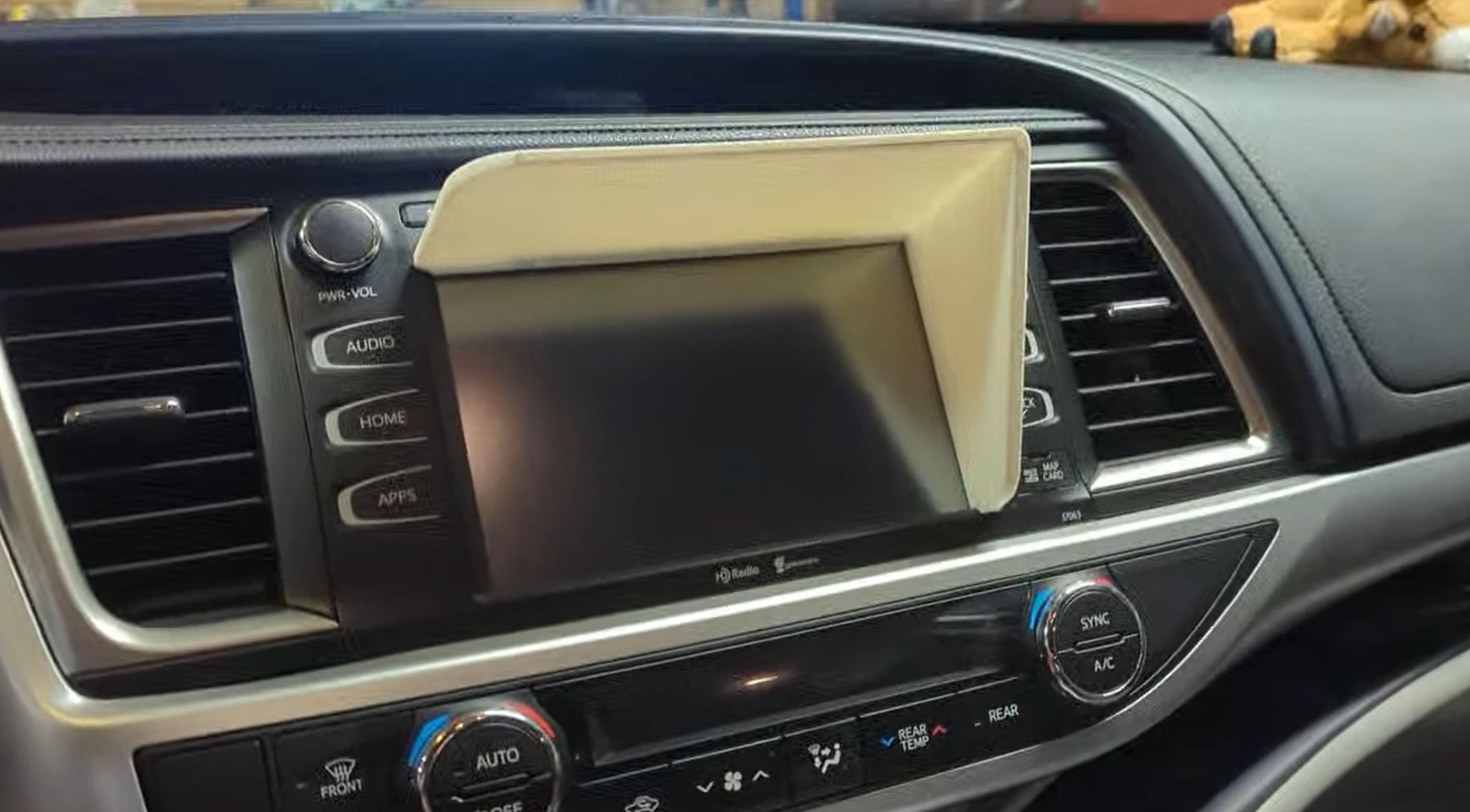 Toyota Highlander Display Cover