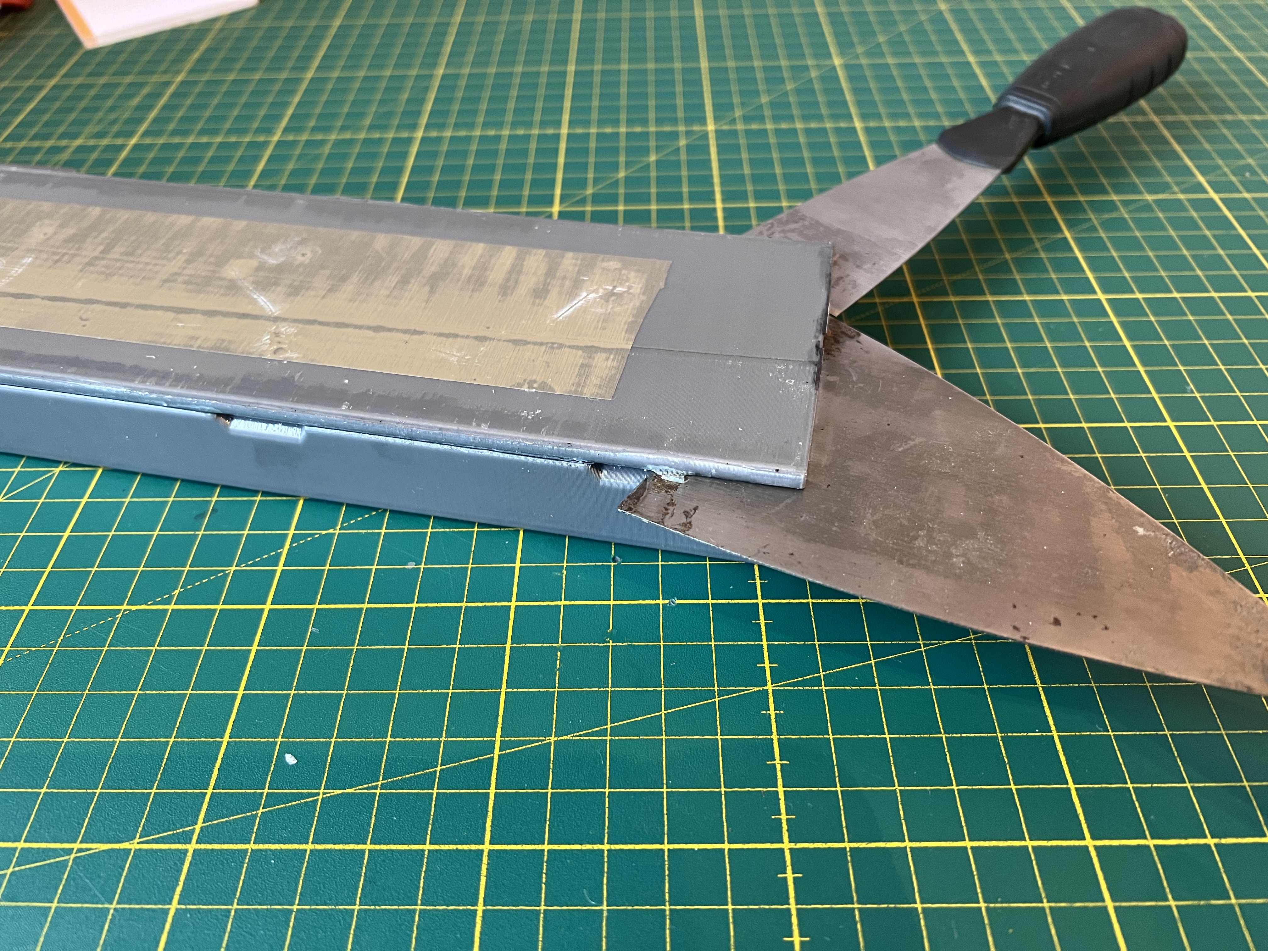Hydrofoil stab compression mold — thumbnail 14