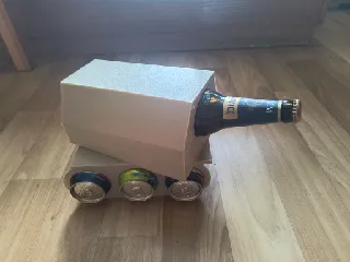 Pivní tank s otočnou věží