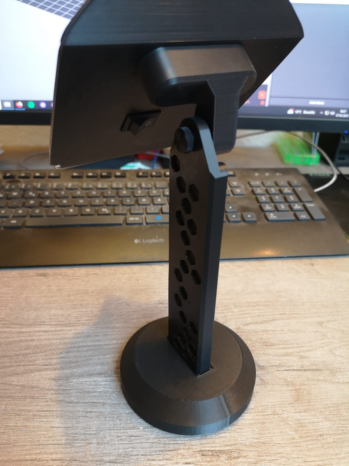 Batman Helmet Stand — miniatura 8