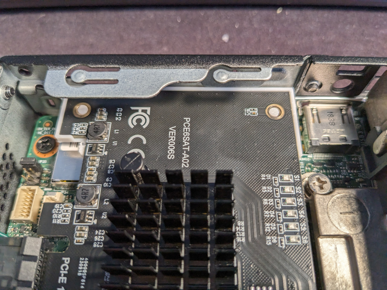 ASM1166 isolation backplate — miniatura 3