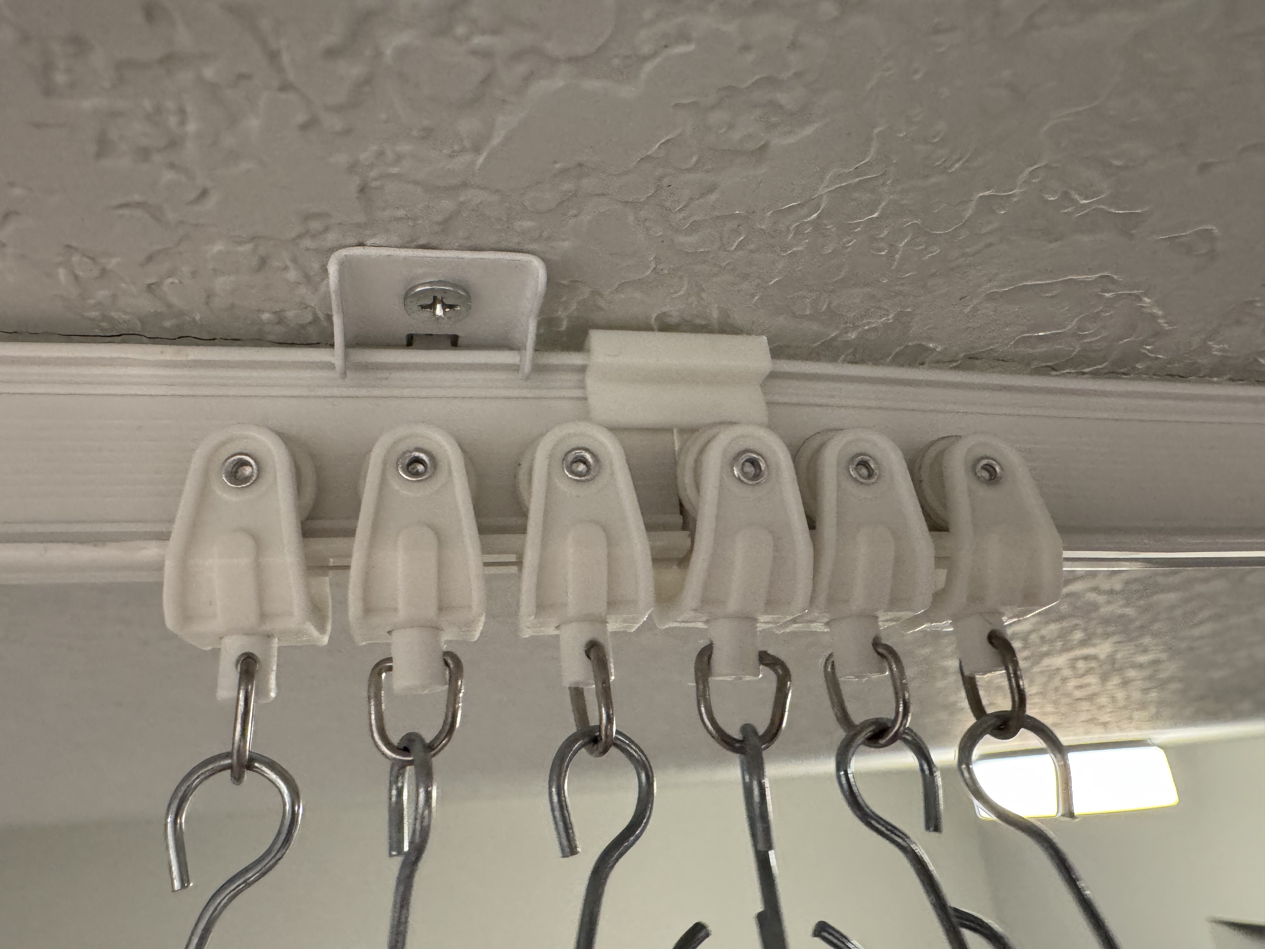 Ceiling Curtain Rail Connector Clip fits UrbanRed