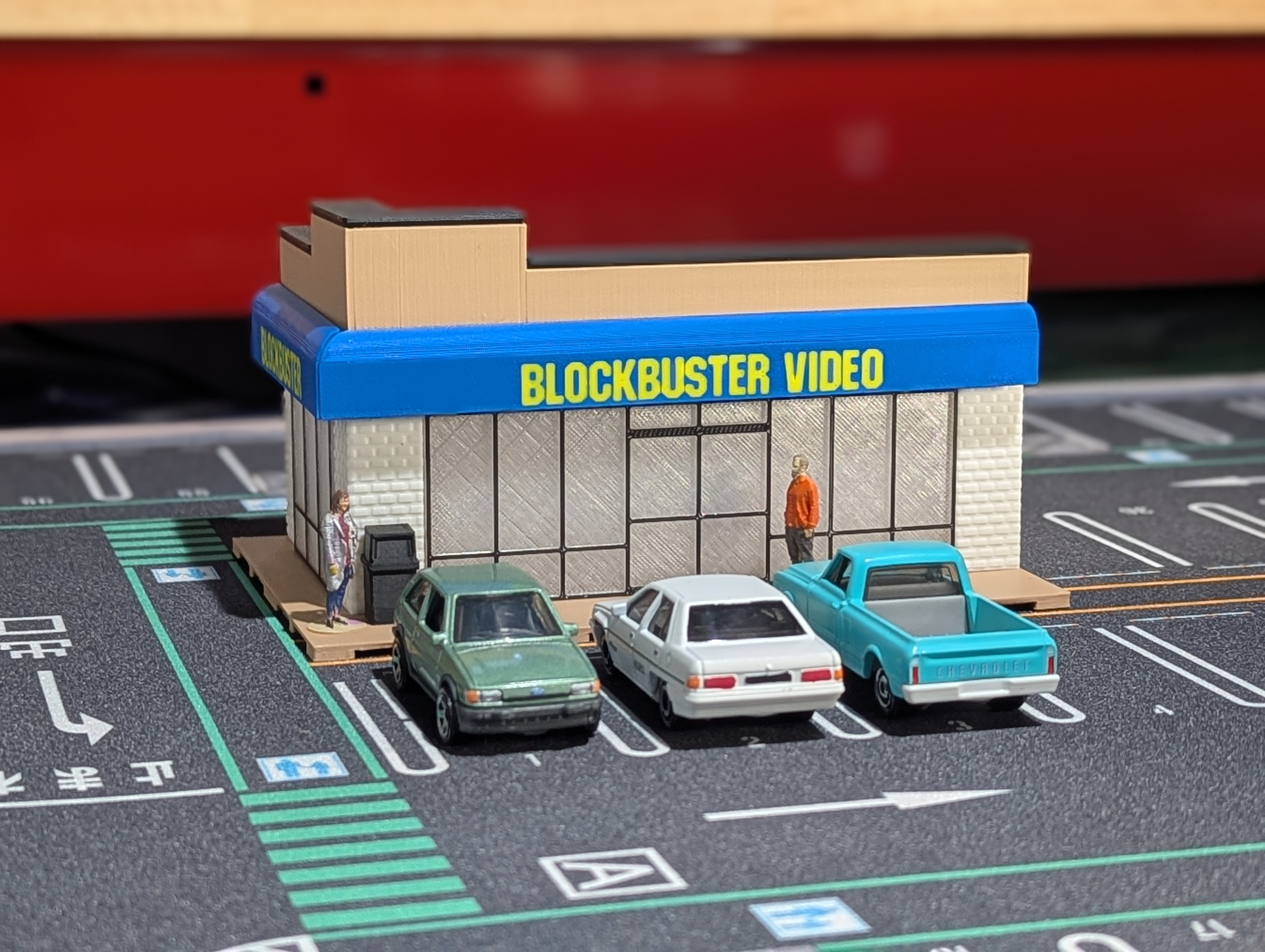 Blockbuster Video Model Set - 1:64 Scale Diorama — thumbnail 7