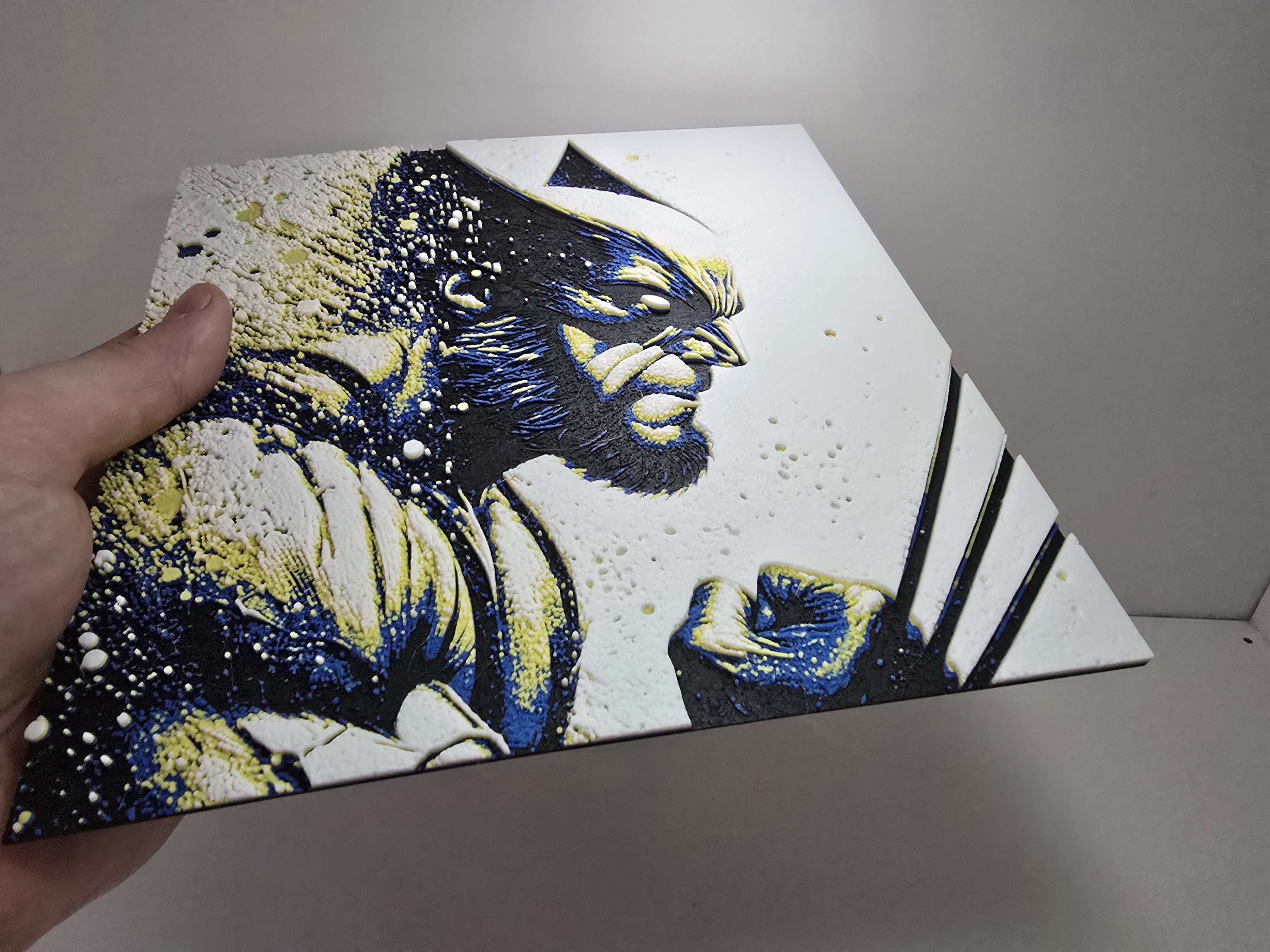 Miniatura 4 do modelo 3D Wolverine Hueforge