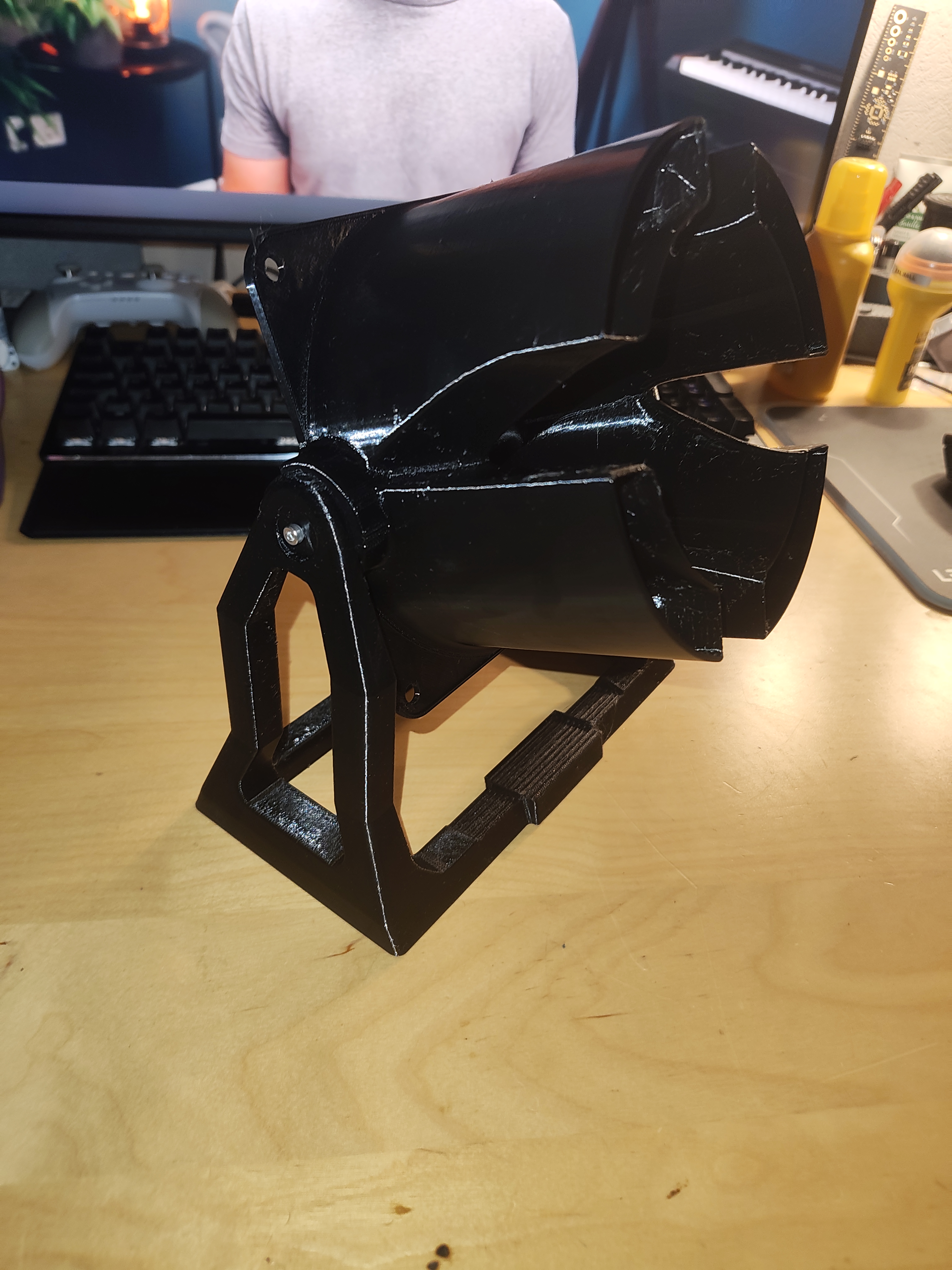 Noctua Fan Amp (140mm) and Trunnion Stand Remix (with USB-C PWM control dial) - Voron Inserts