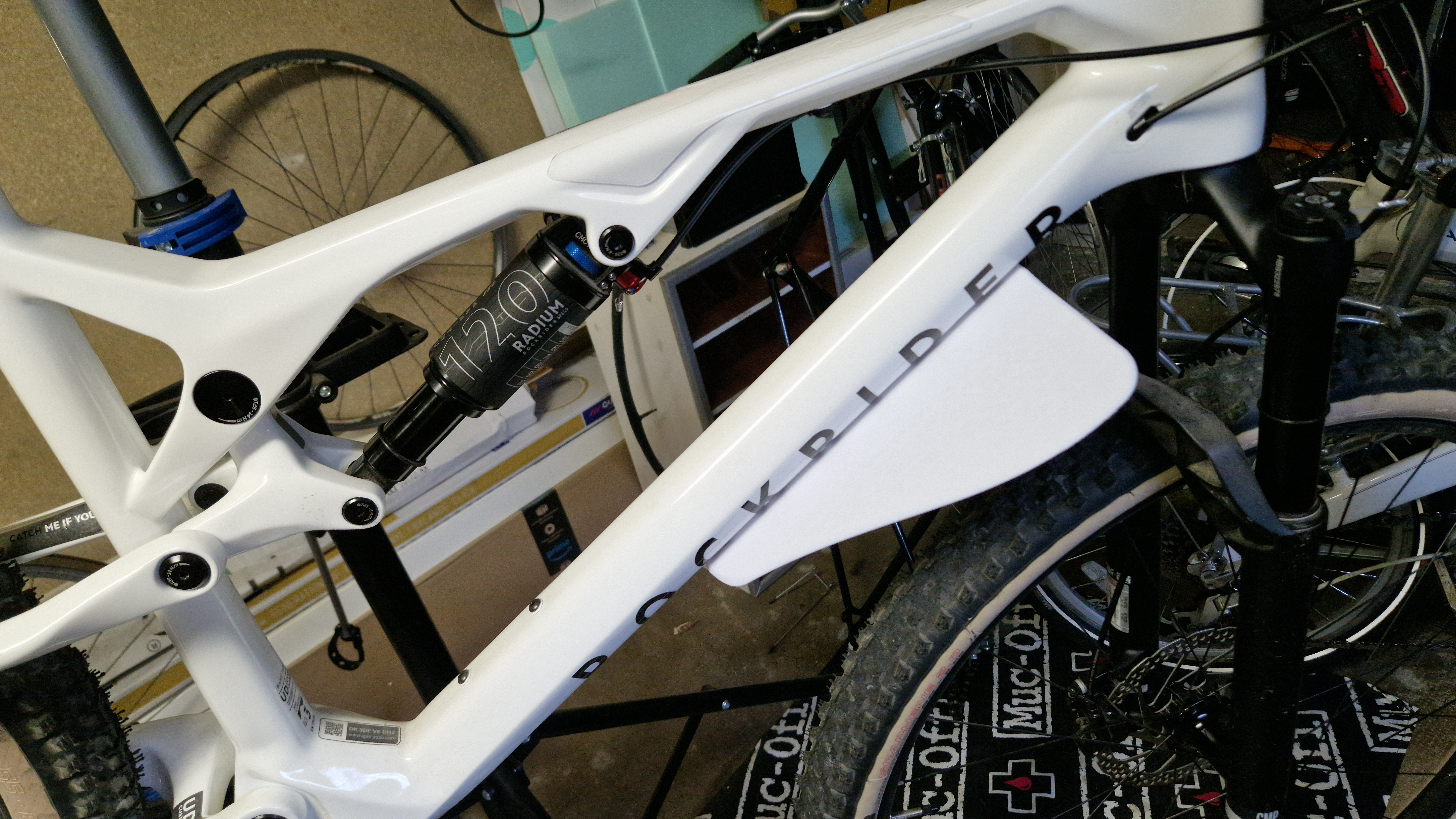 The Mudguard That Saves Faces (and Dignity)