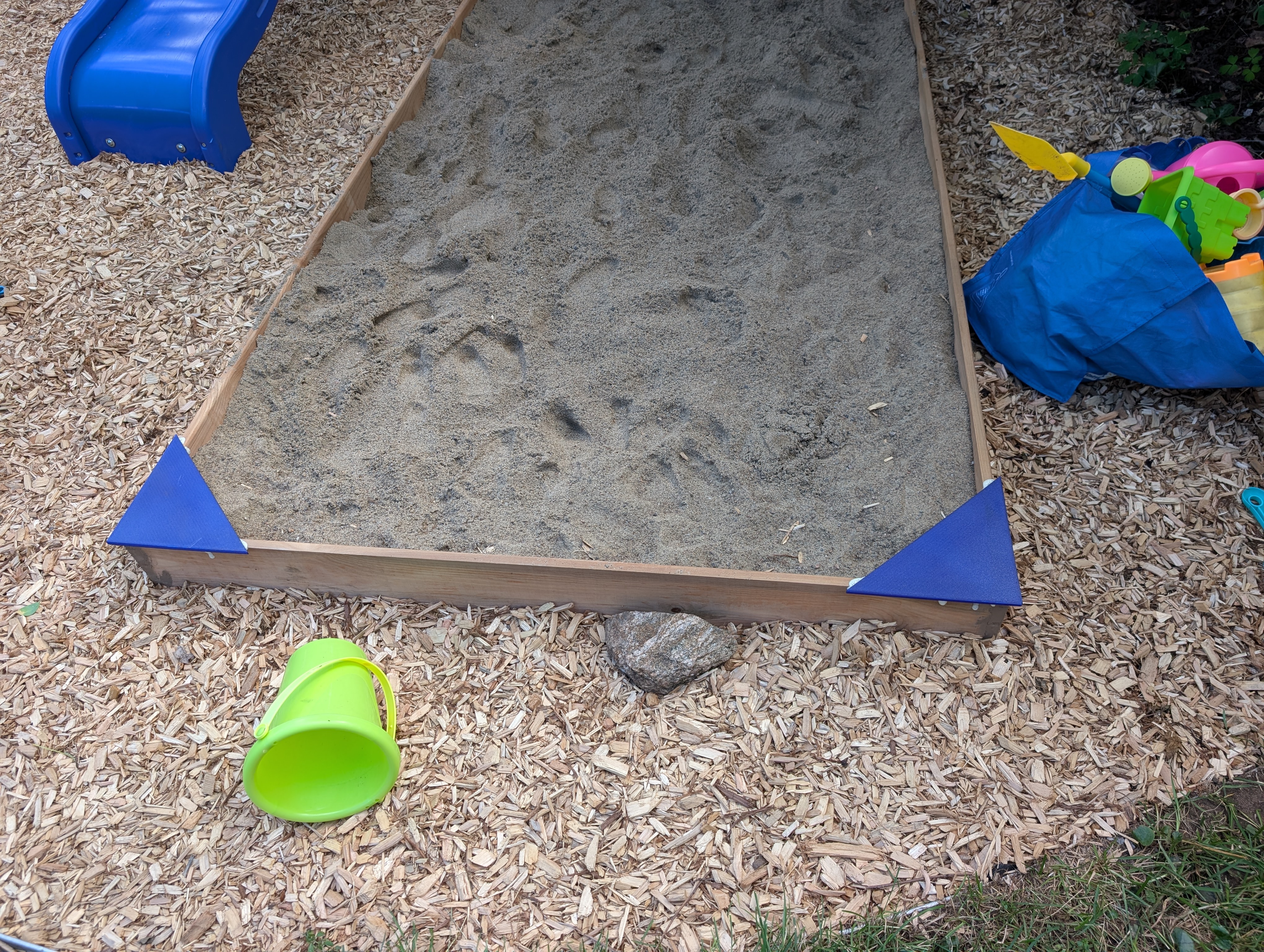 Kids Sandbox corner protector