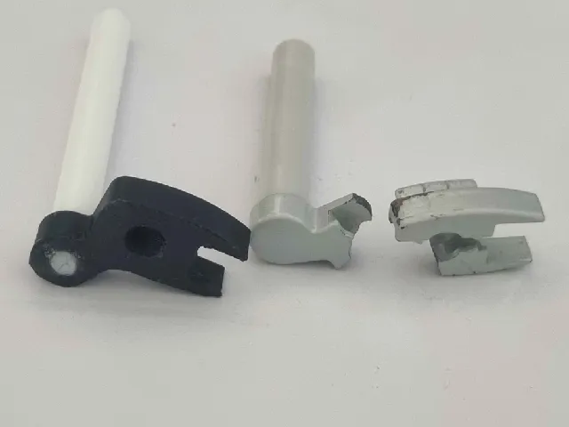 Replacement Folding Door Hinge designed for Kermi Vario 2000