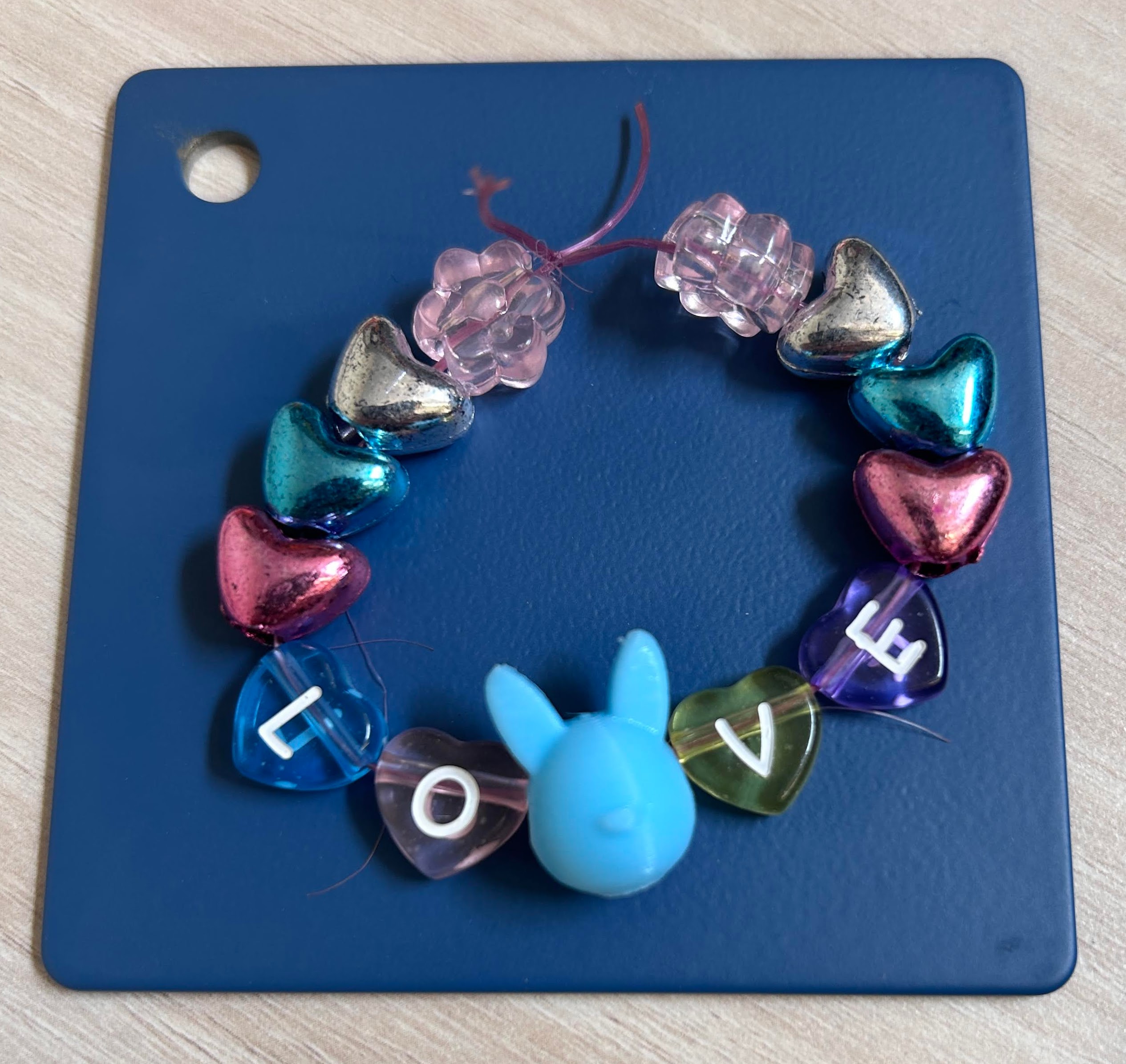 Rabbit head bead