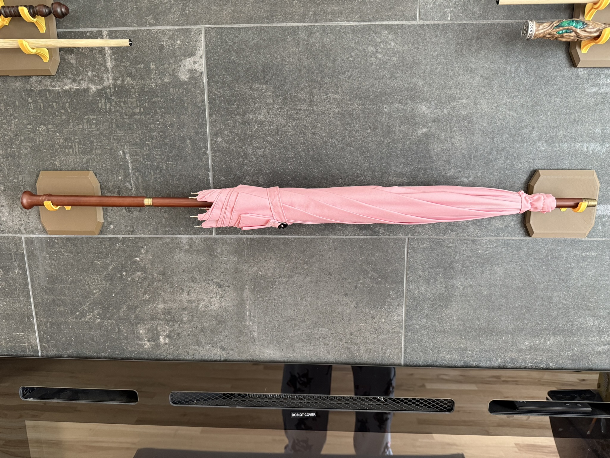 HP Umbrella Wand Wall Mount