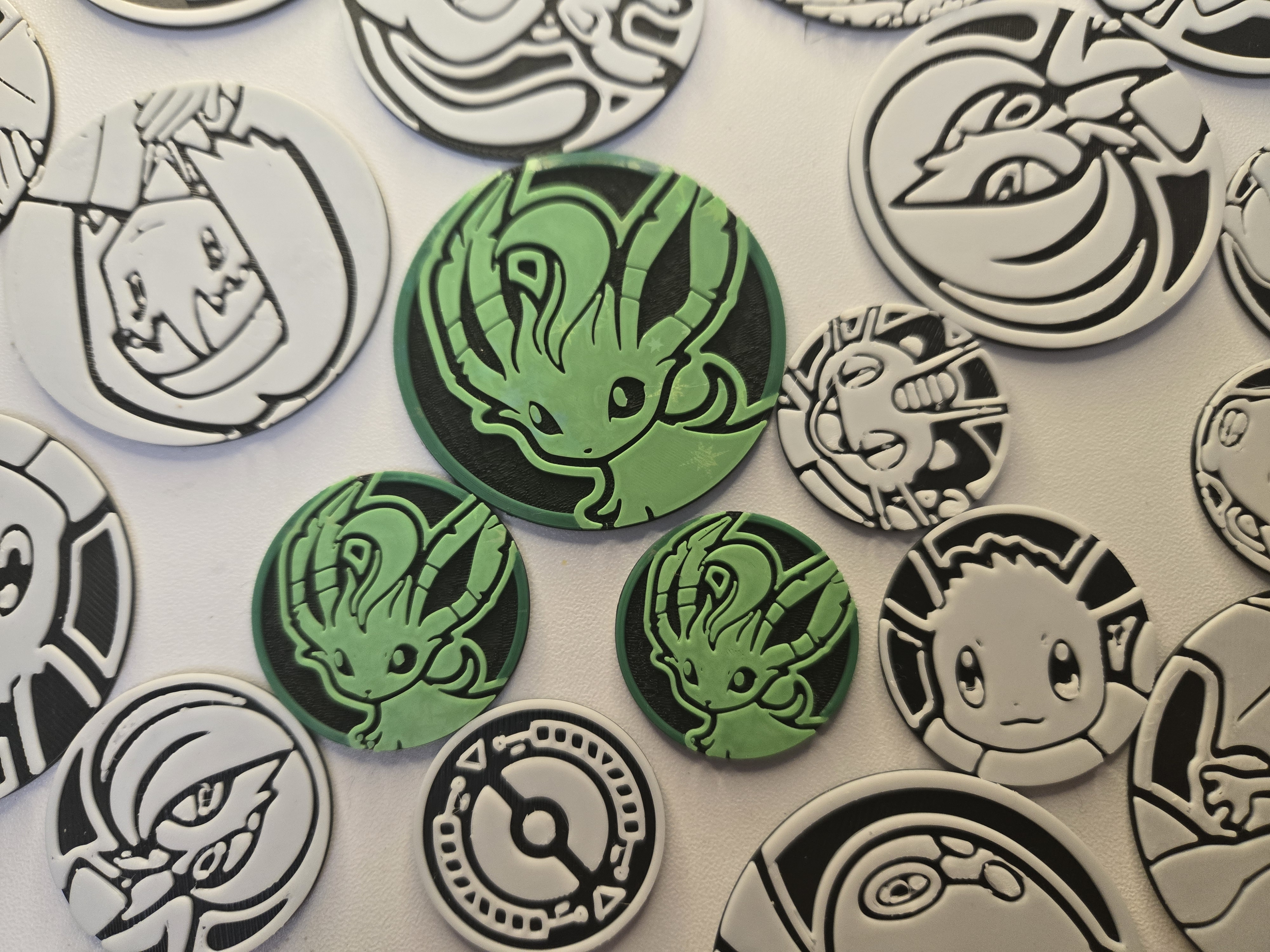 Leafeon ALT  Coin (Pokemon TCG Pocket)