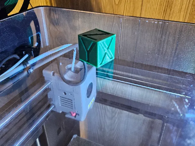 XYZ Calibration Cube