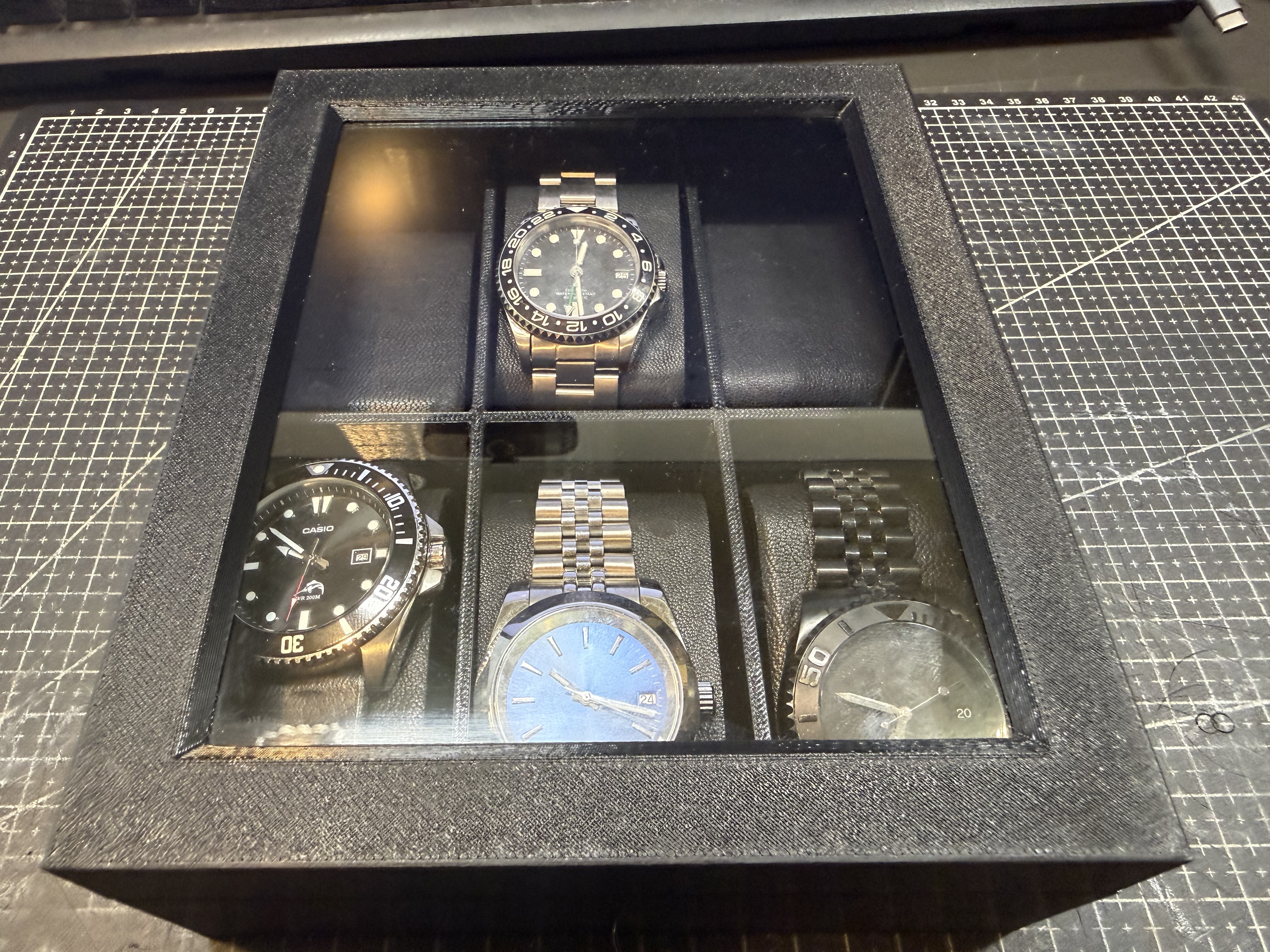 6 Watch Box, hinged with acrylic view top
