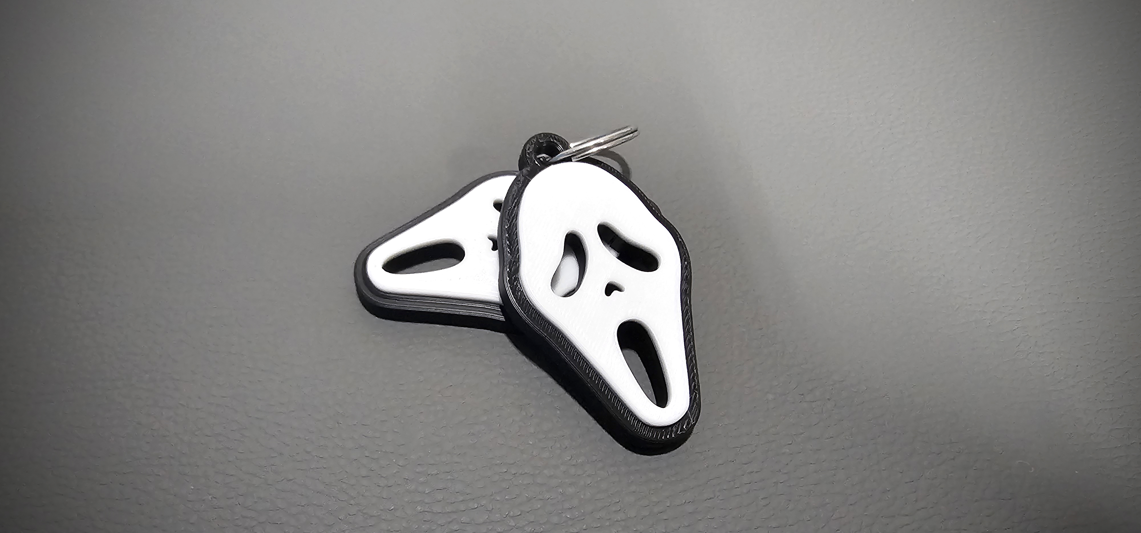 Miniatura 2 do modelo 3D Scream Mask - Keychain