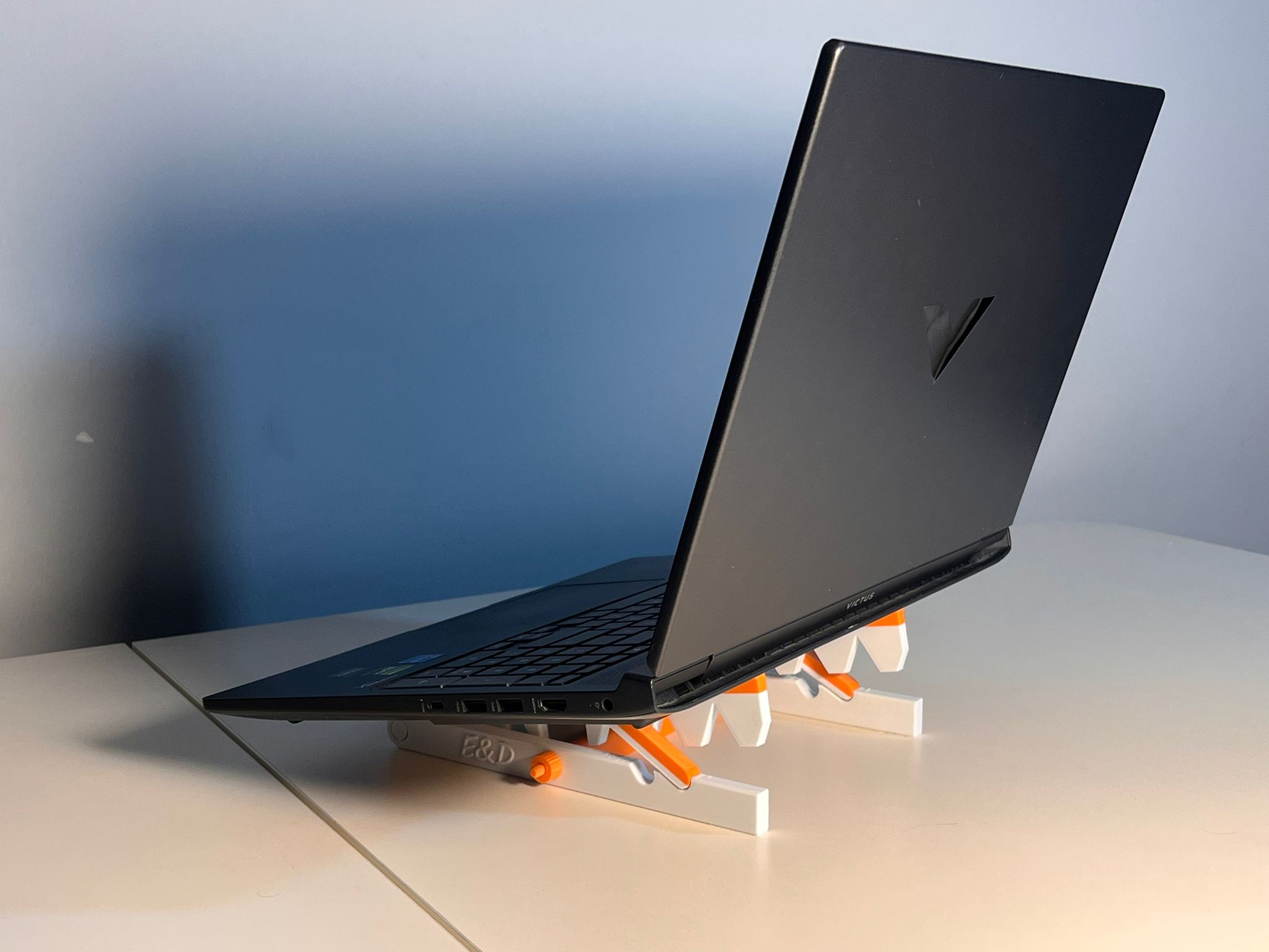 HP Victus Portable Desk Stand - Print-In-Place Edition