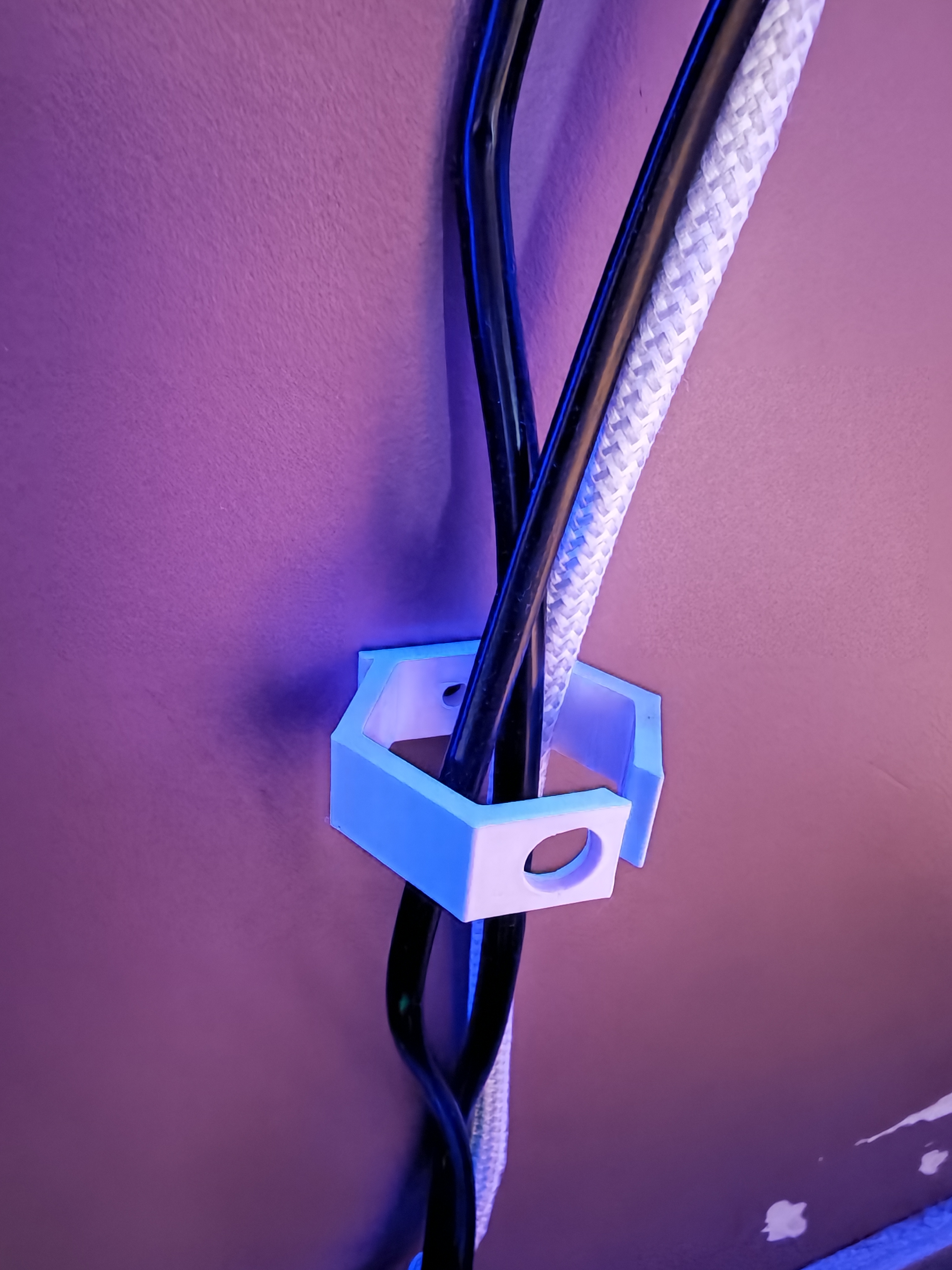 TheOptiForge Hex-Route | Modular Cable Management clip 3D model by OptiForge