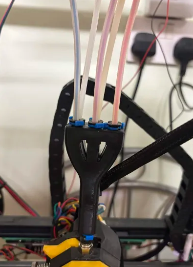 6into1 Filament Interchange (Filament Splitter) 3D model