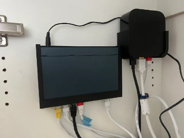 Tp-link SG108-Mount remix