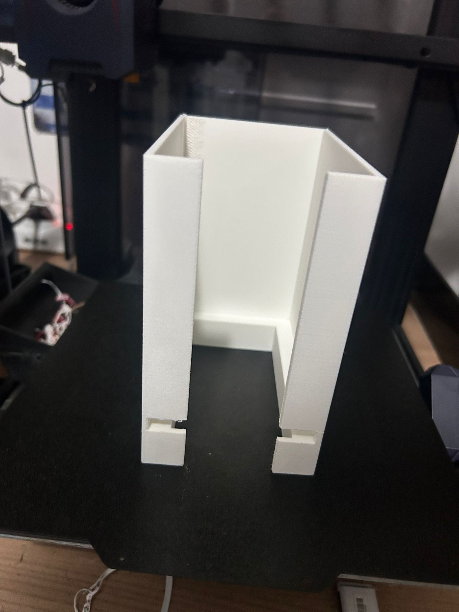 Magnetic Case Dispenser