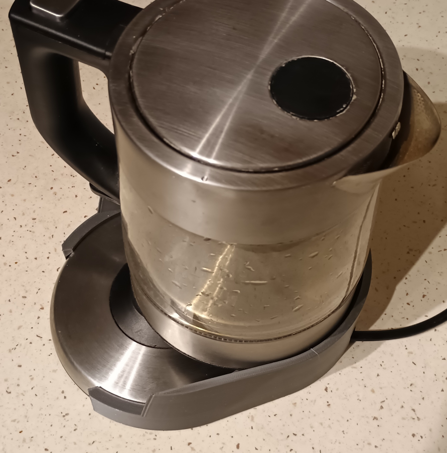 Safety stand under the electric kettle - generator