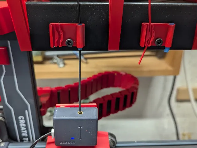 Combo Filament Clip and Guide for Neptune 3 Pro 3-Spool Holder