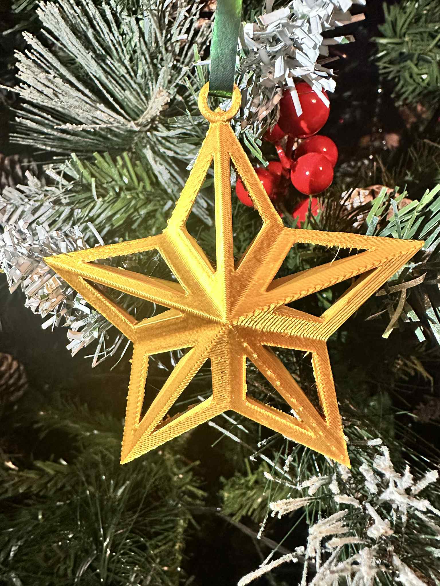 Christmas Hollow Star Hanging Bauble 5 Arms