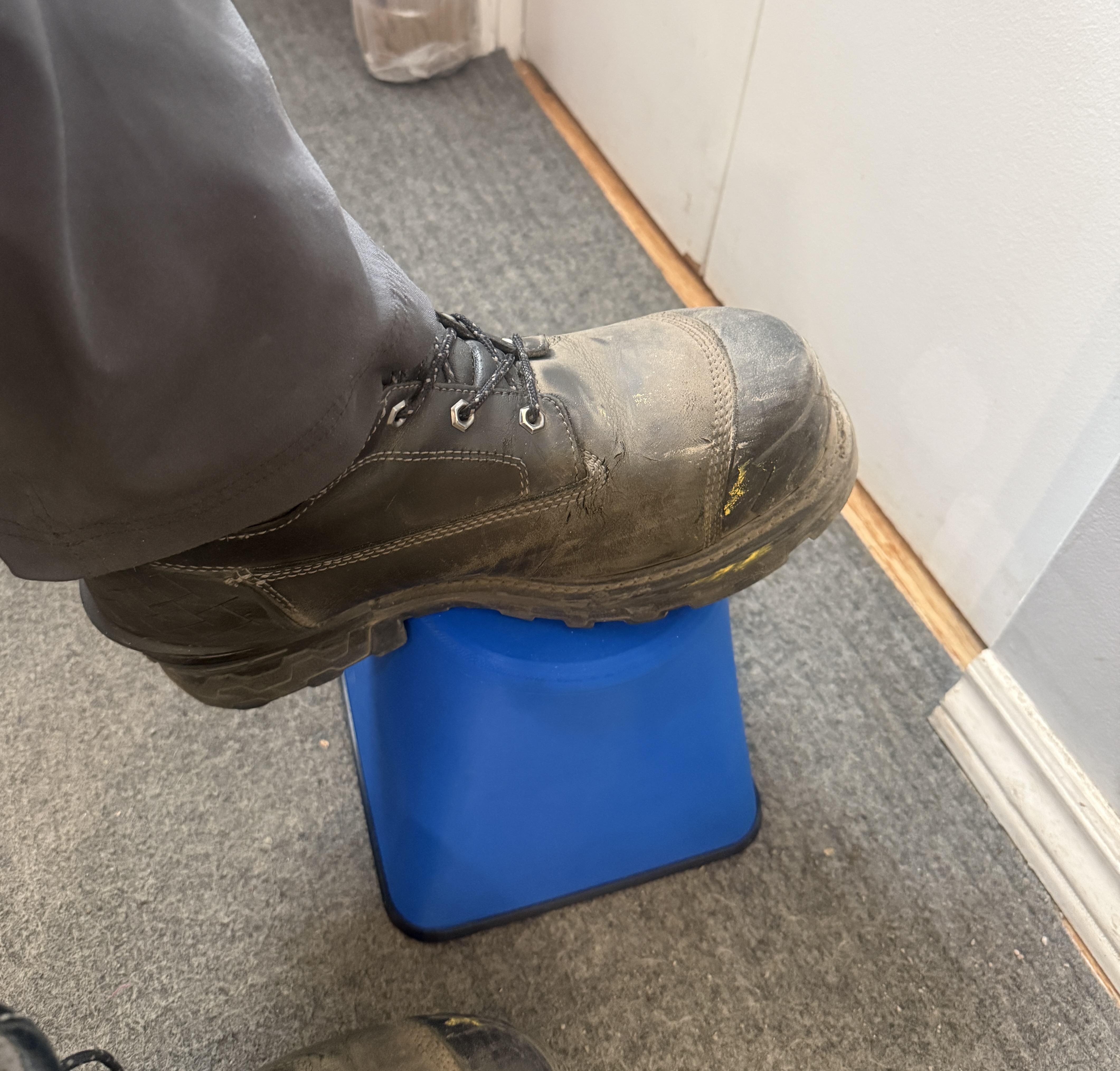 Boot-Lacing Foot Step
