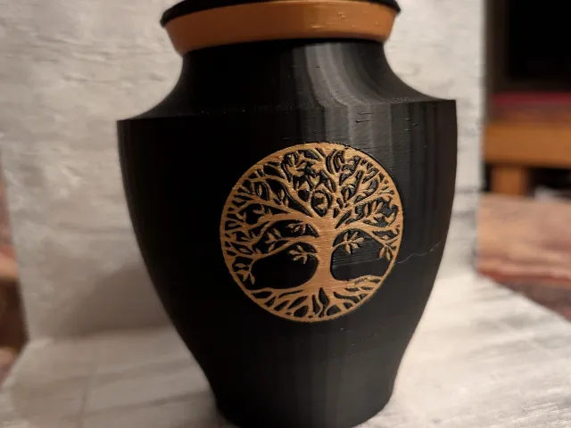 Urn with Customizable Text