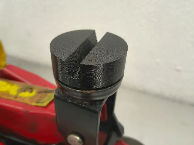 2T Floor Jack Pinch Weld Pad (TPU)