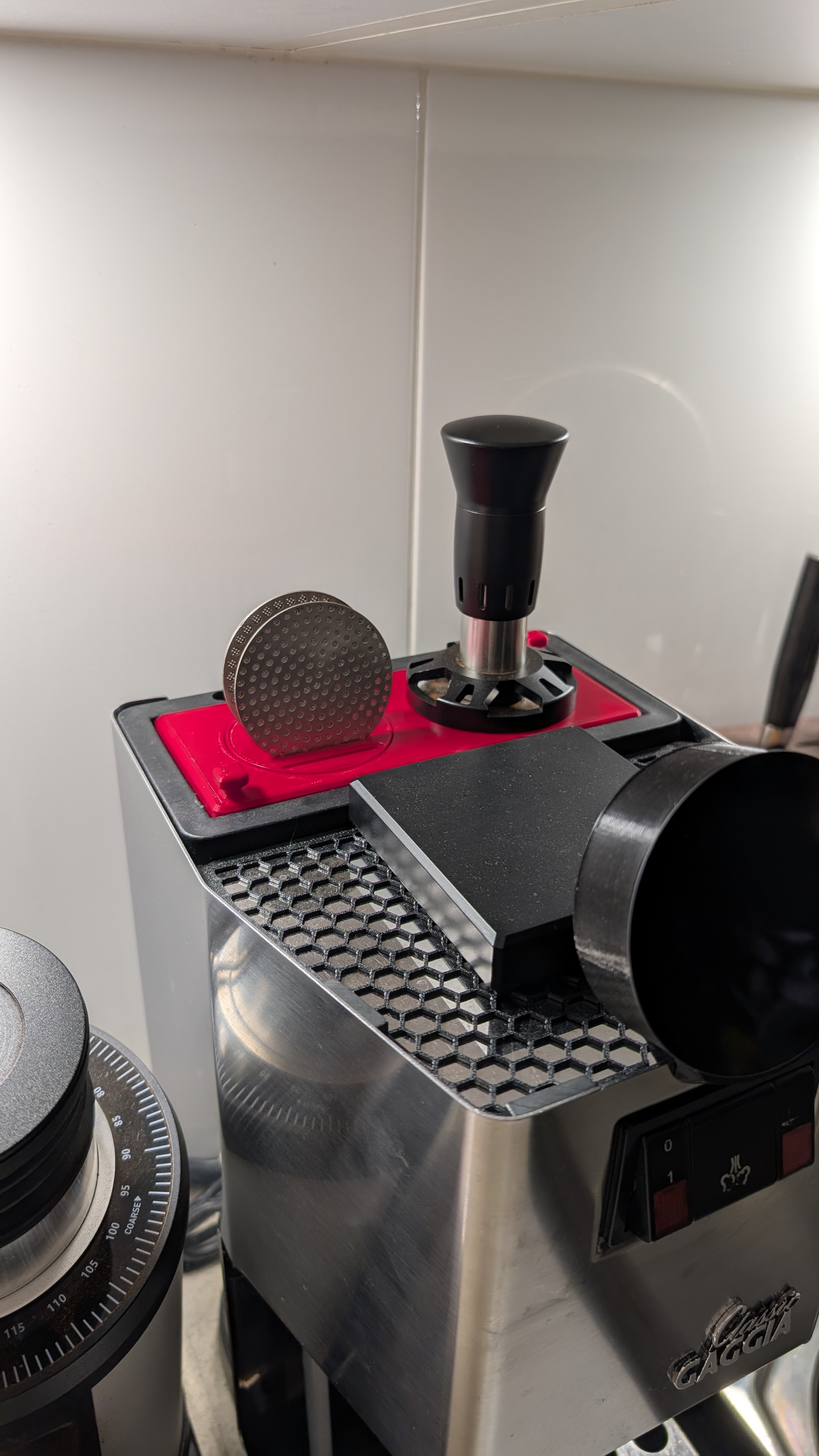 Gaggia Classic tamp and puck screen holder