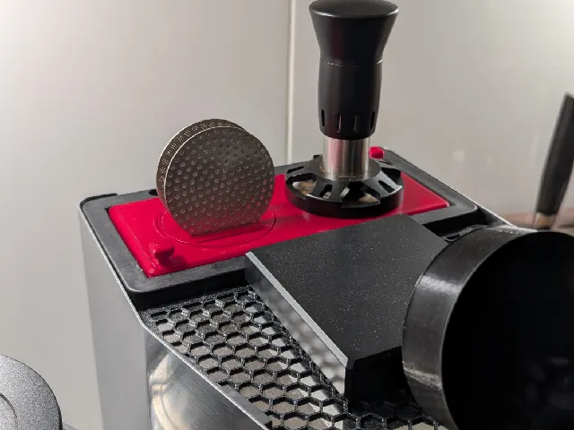 Gaggia Classic tamp and puck screen holder
