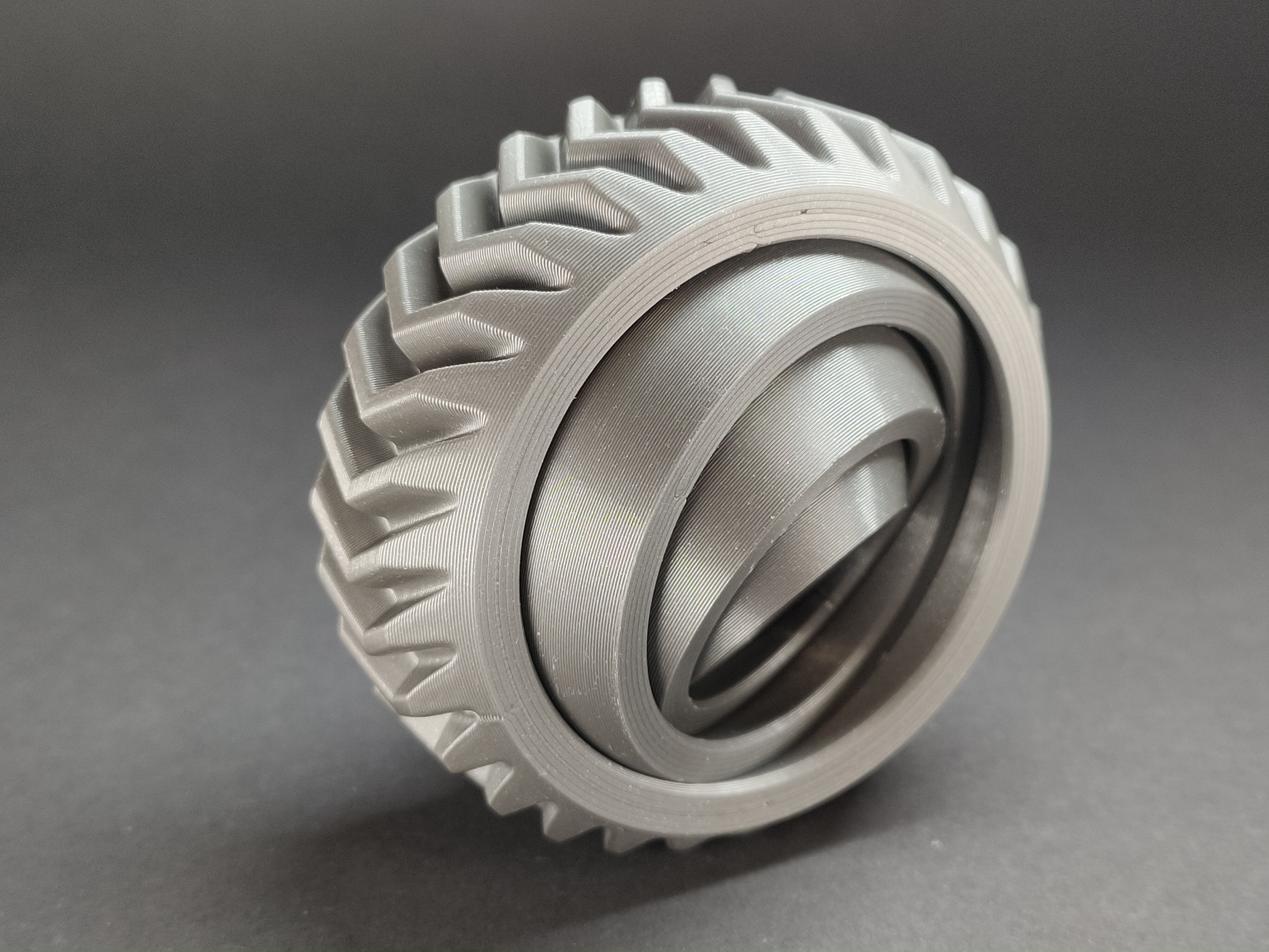 Gear giro fidget