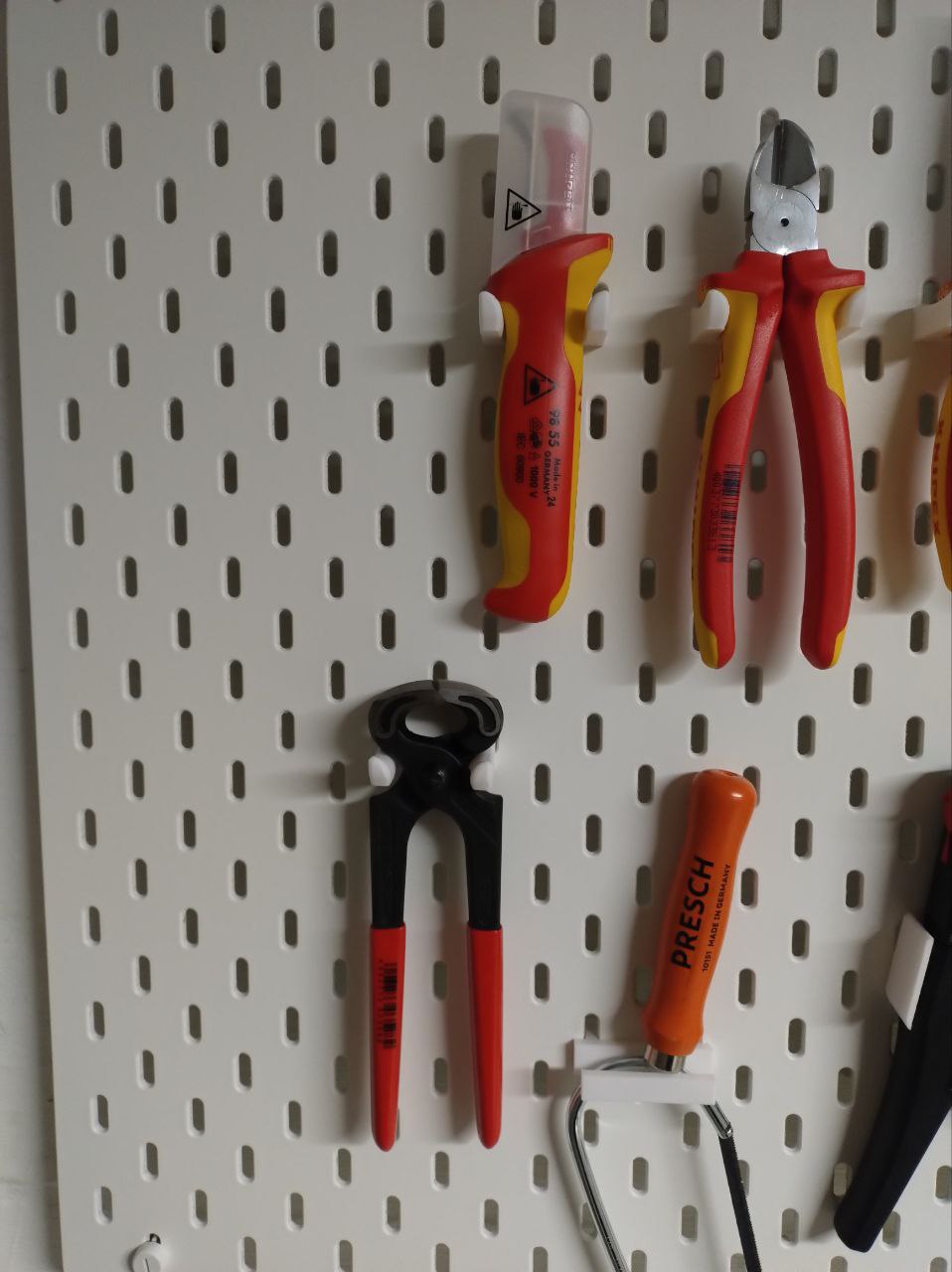 Knipex VDE Pliers Holder Skadis (narrower - remix)