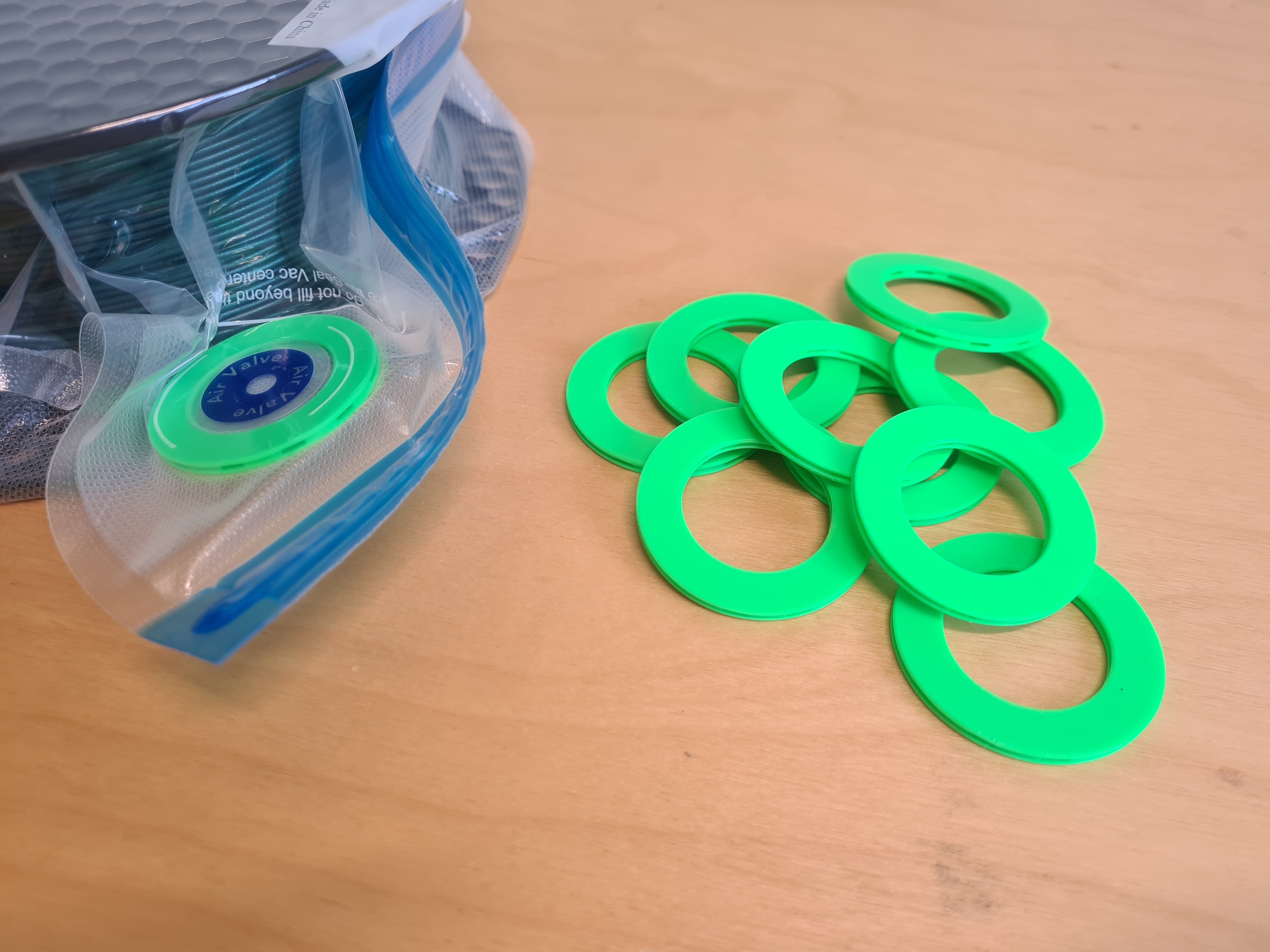 Miniatura 3 do modelo 3D Vacuum Bag Vent Ring