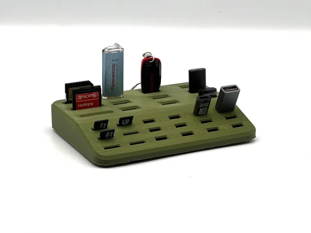 Stolni organizator/postolje/držač za USB-C/USB-A/SD-kartice/mikro-SD kartice