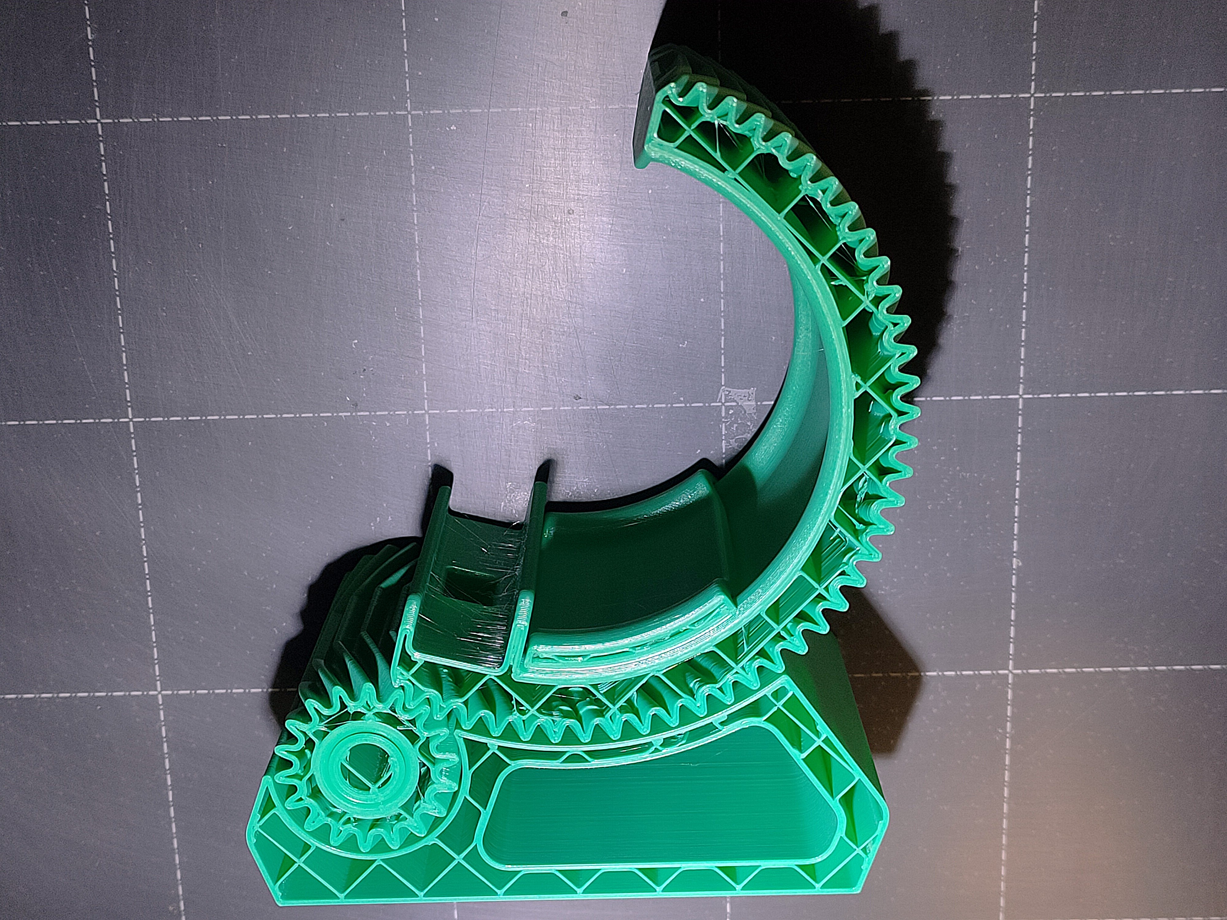 Miniatura 8 do modelo 3D Geared Phone stand 2