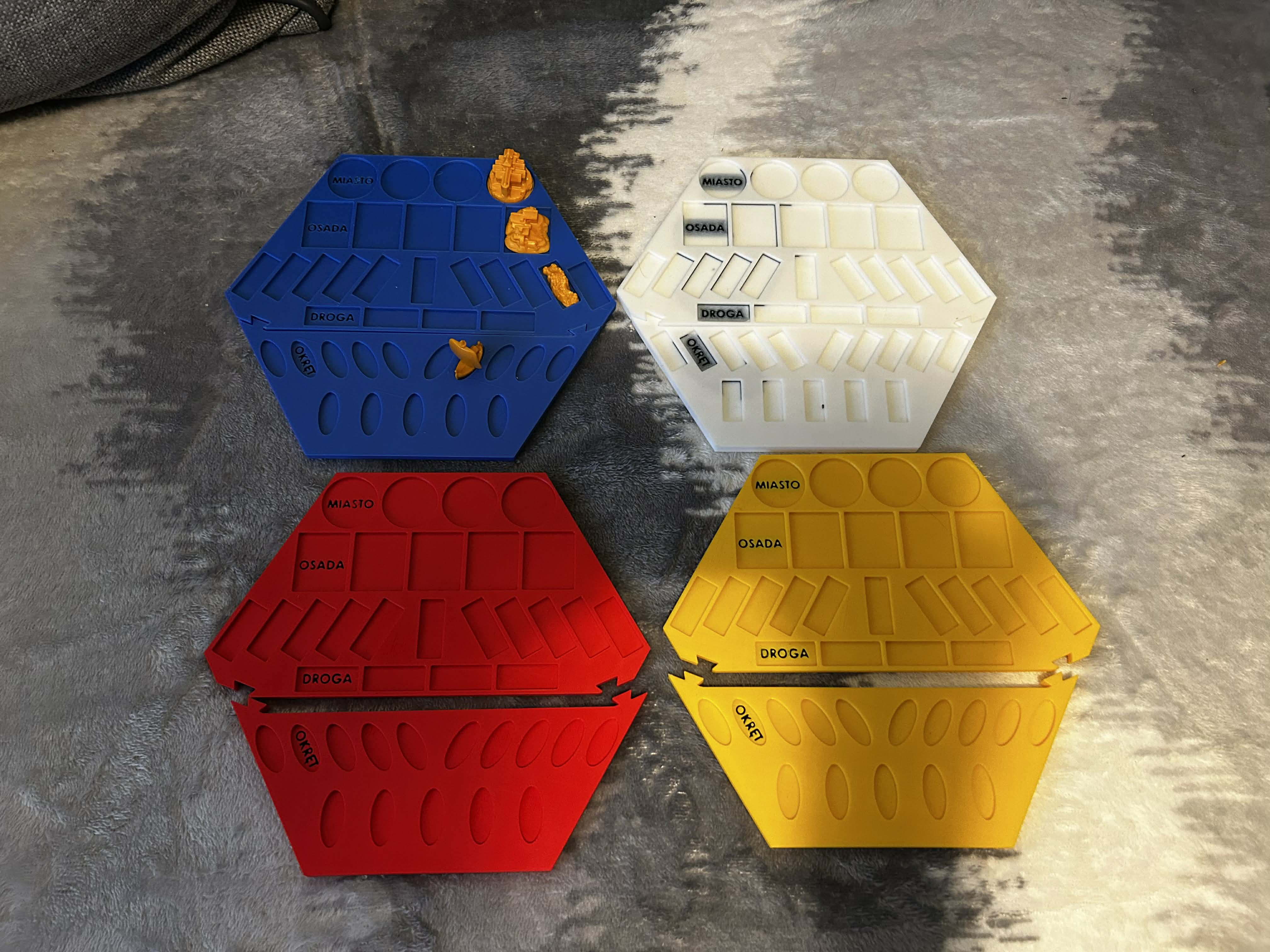 Catan & Catan Seafarers – Player Piece Organizer Board
