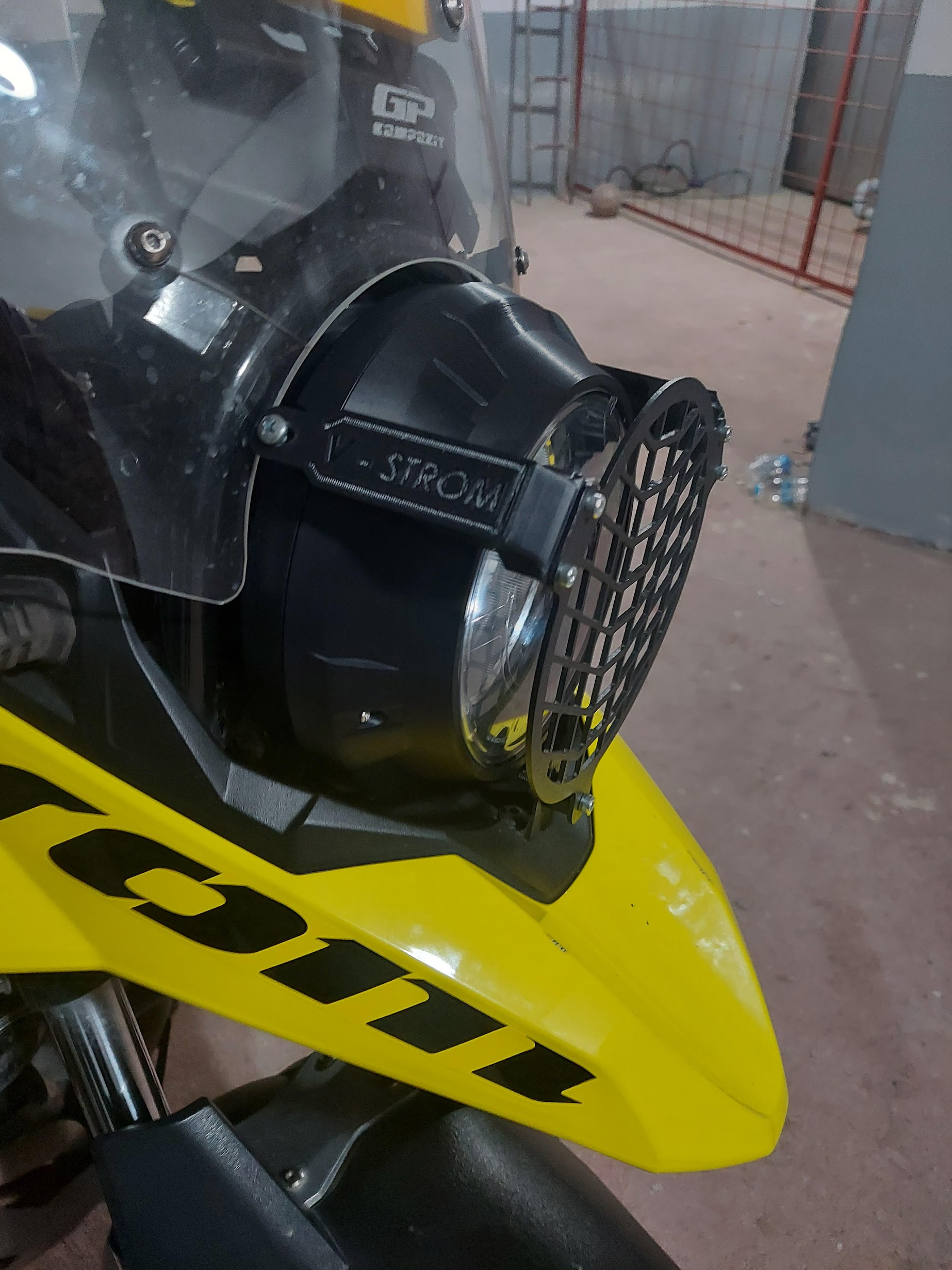 V STROM 250 DL headlight frame 3D model