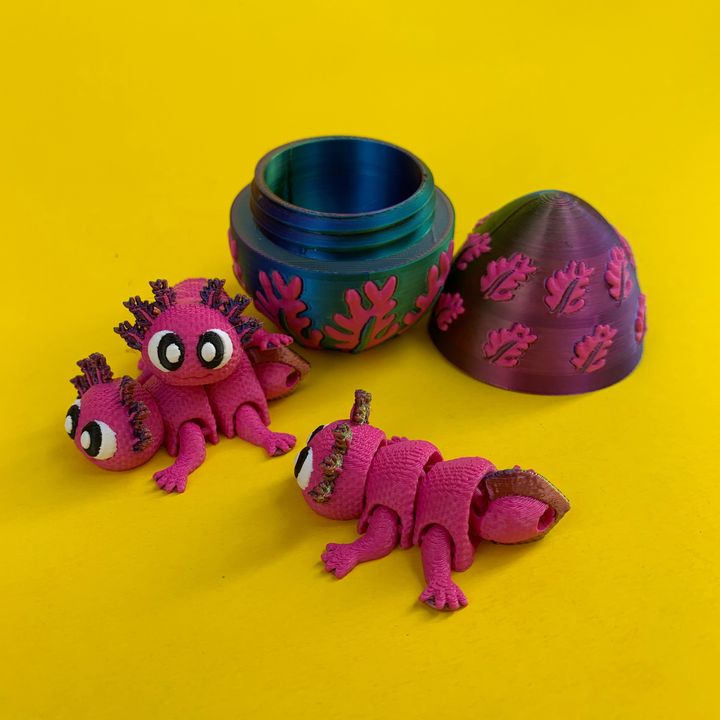 Flexi Axolotl And Egg Box