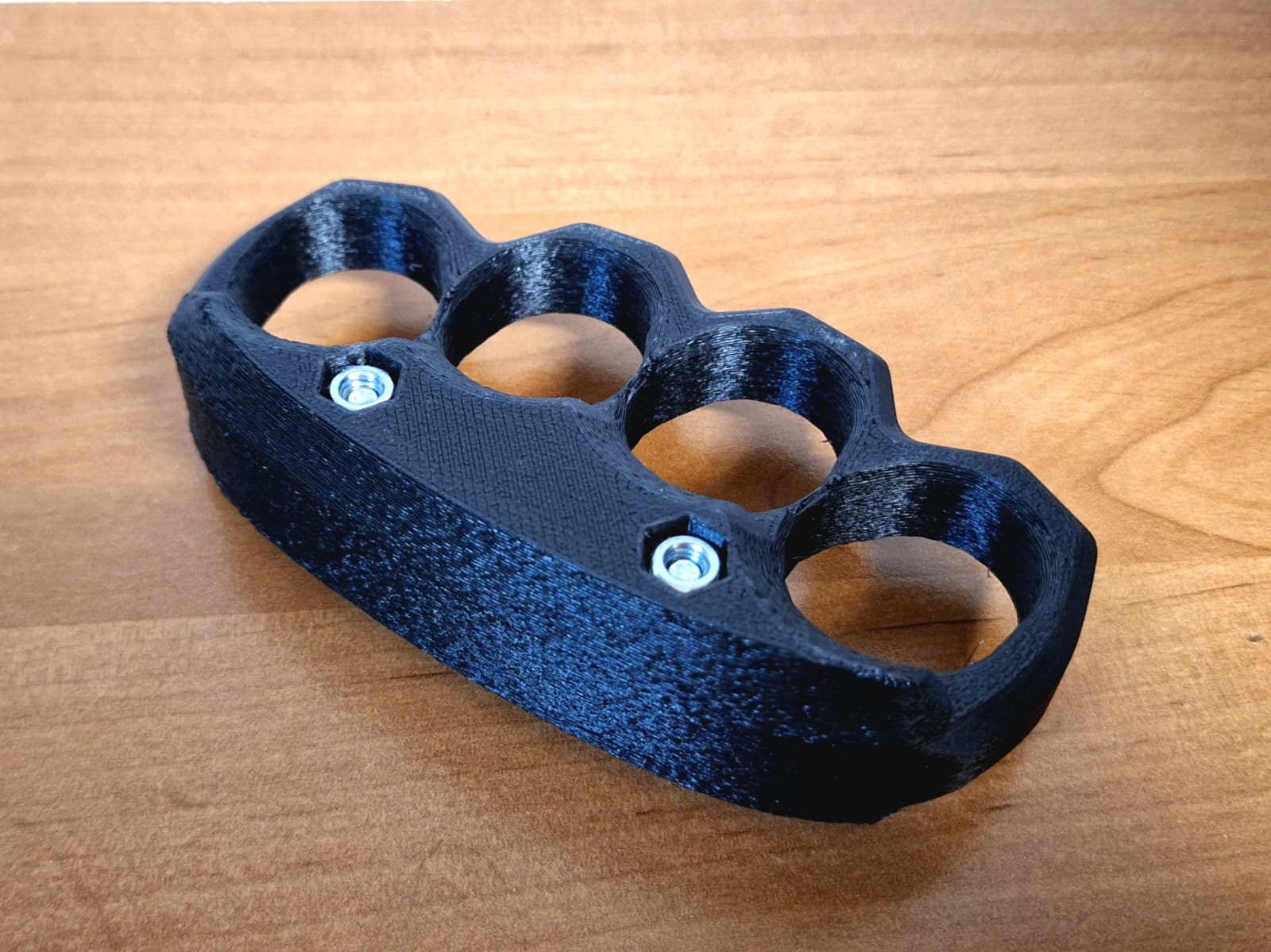 Brass knuckle, very durable.   For cracking nuts! — miniatura 3