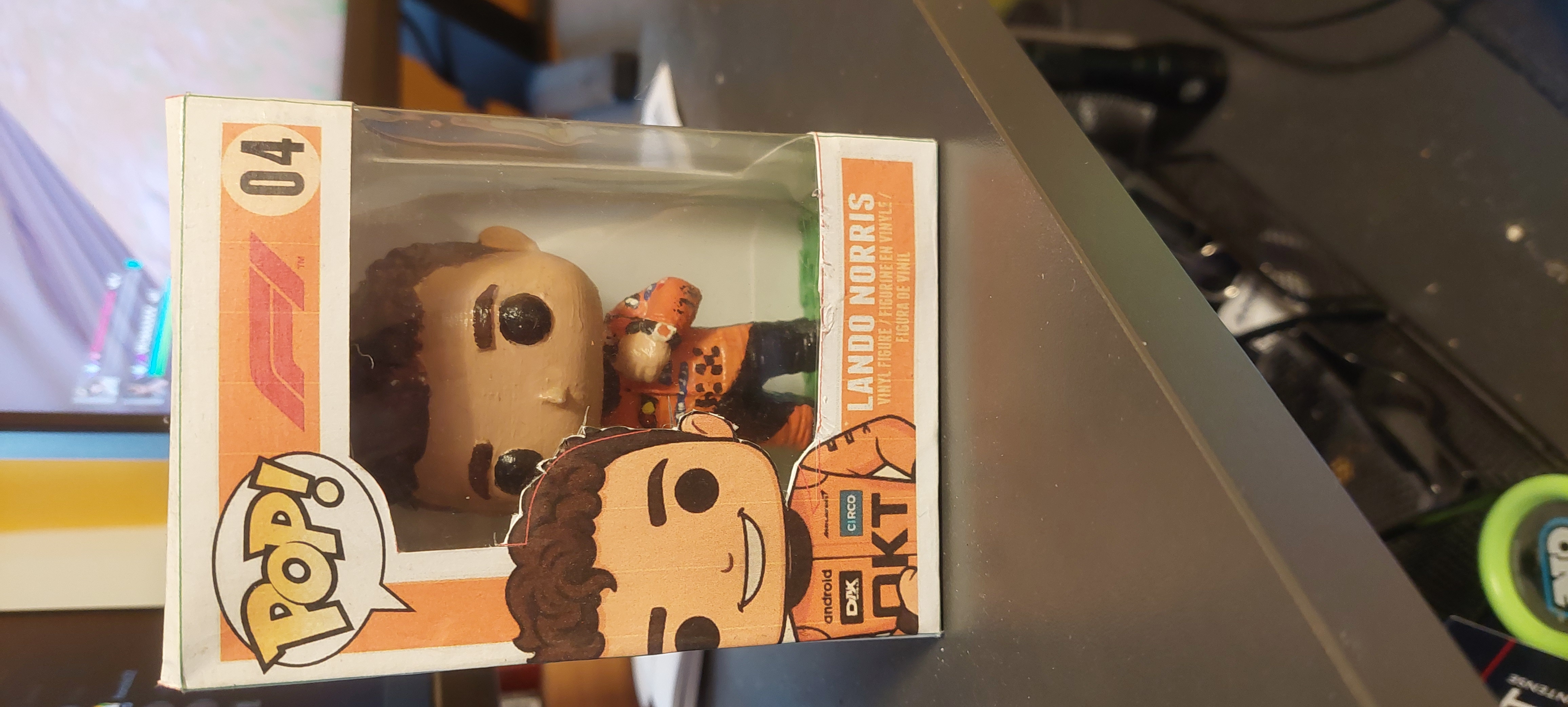 Miniatura 2 do modelo 3D Lando Norris - Funko POP