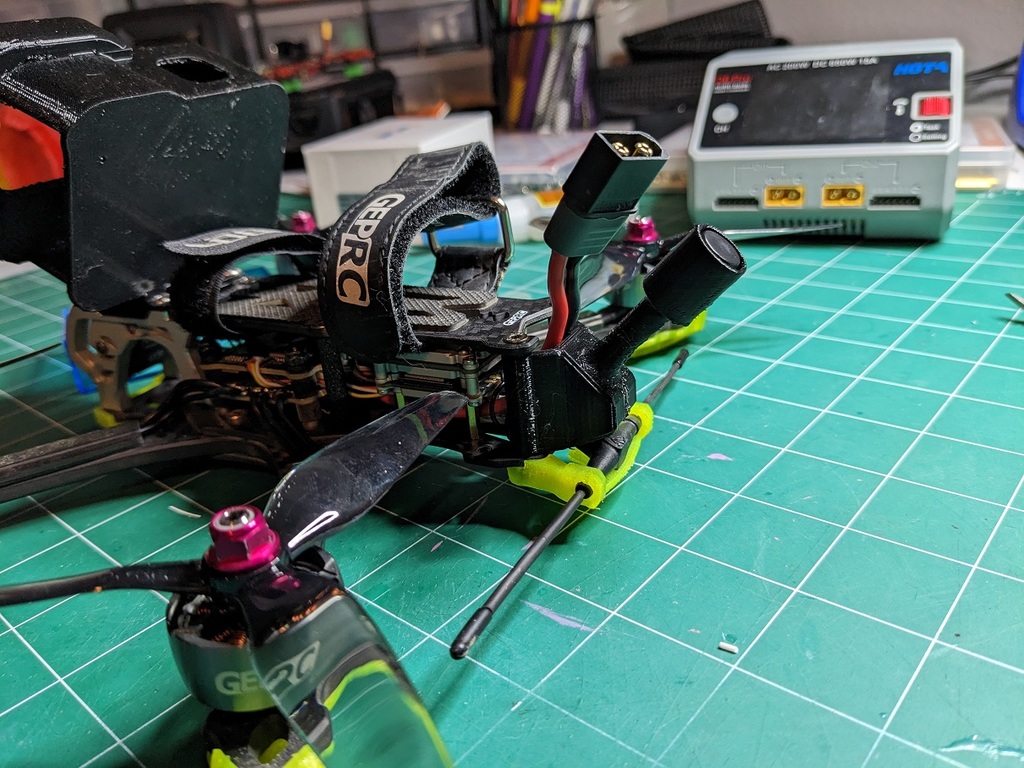 Runcam Link Antenna Mount for GEPRC Mark5 Frame